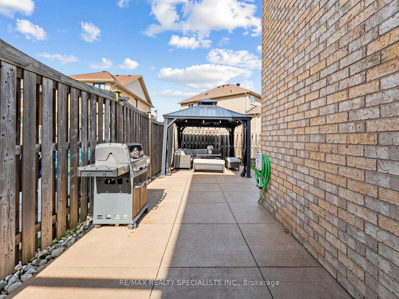 Photo 31 of 491 Willmott Crescent, Milton, Clarke — HOMEH