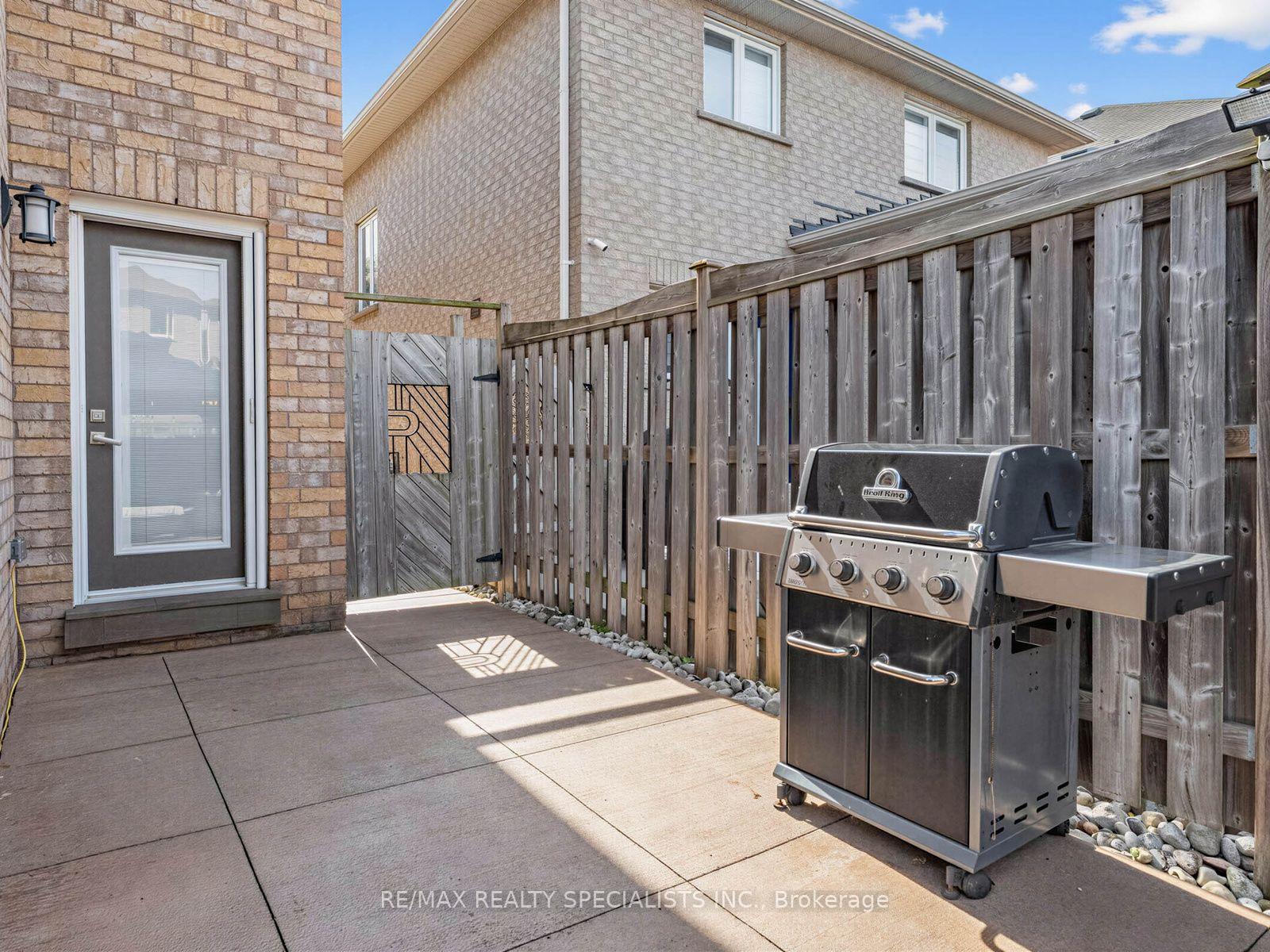 Photo 33 of 491 Willmott Crescent, Milton, Clarke — HOMEH