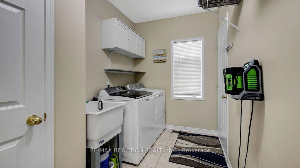 Photo 15 of 96 Piper Crescent, Clarington, Bowmanville — HOMEH