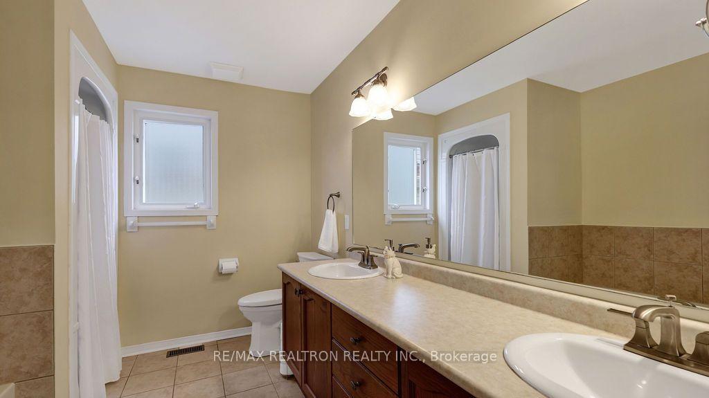 Photo 22 of 96 Piper Crescent, Clarington, Bowmanville — HOMEH
