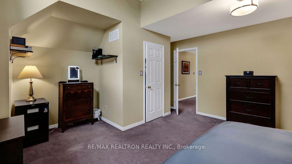 Photo 27 of 96 Piper Crescent, Clarington, Bowmanville — HOMEH