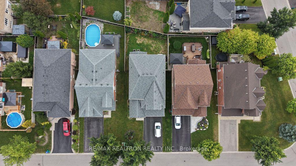 Photo 34 of 96 Piper Crescent, Clarington, Bowmanville — HOMEH