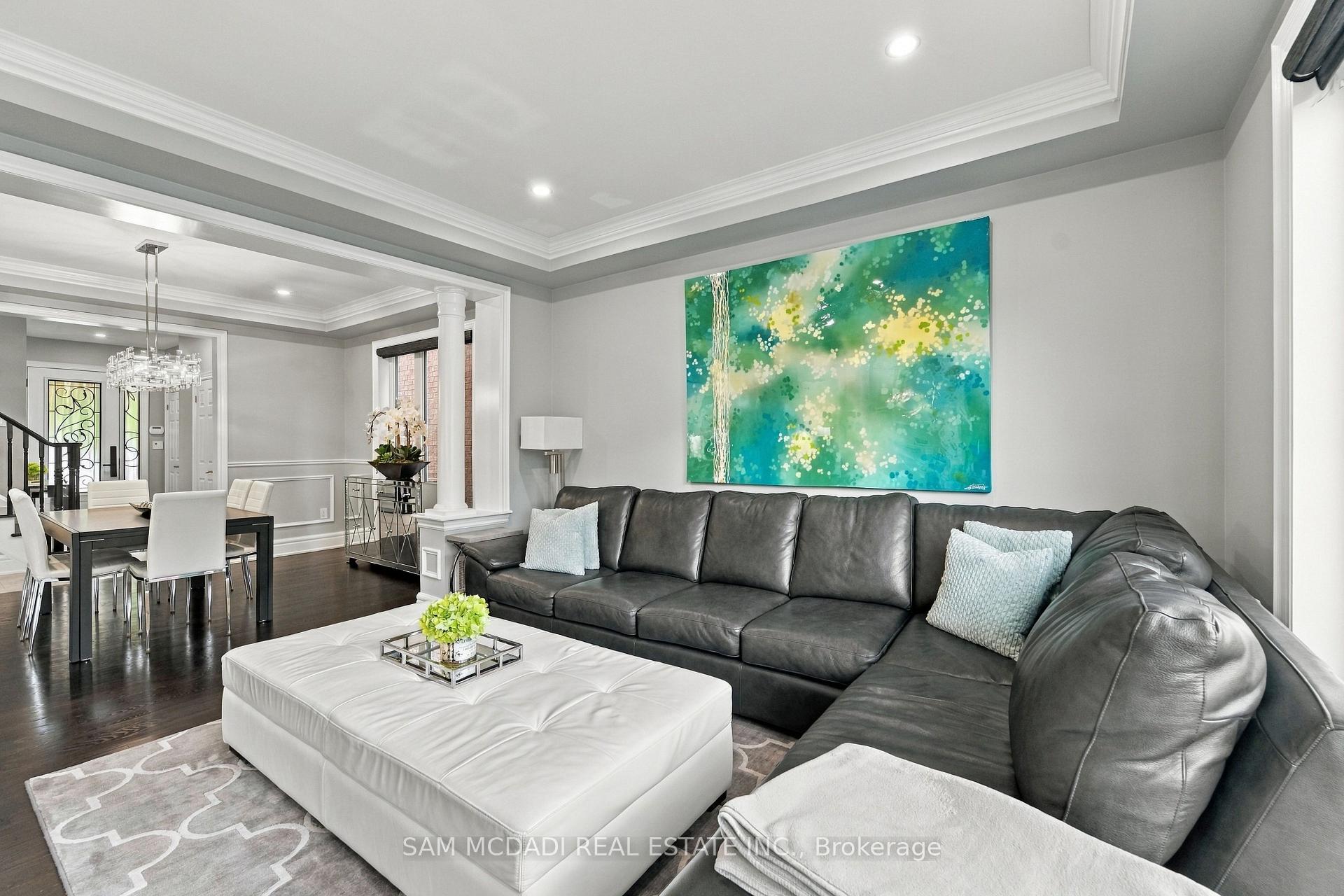 Photo 10 of 238 Schreyer Crescent, Milton, Harrison — HOMEH
