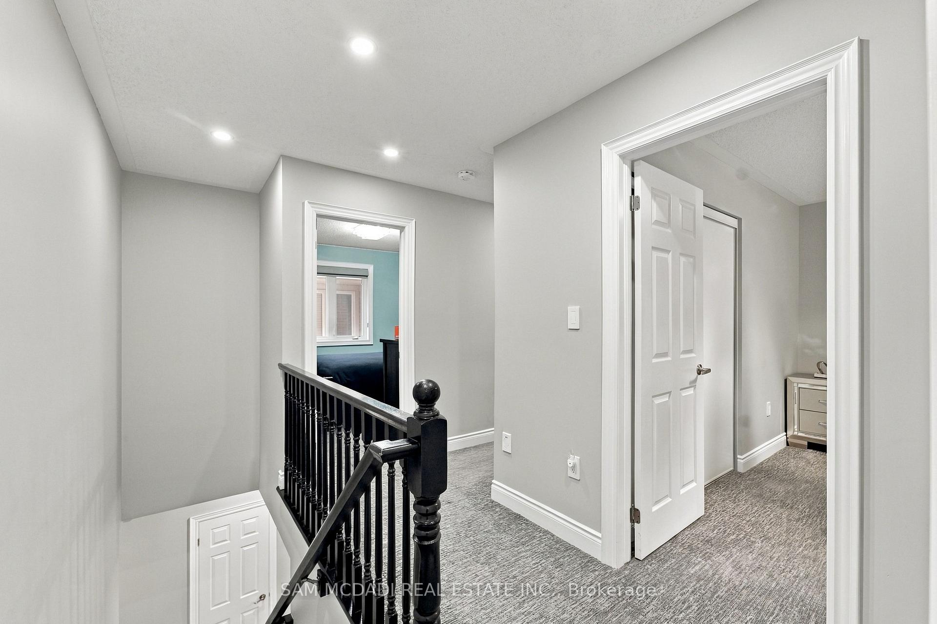 Photo 24 of 238 Schreyer Crescent, Milton, Harrison — HOMEH