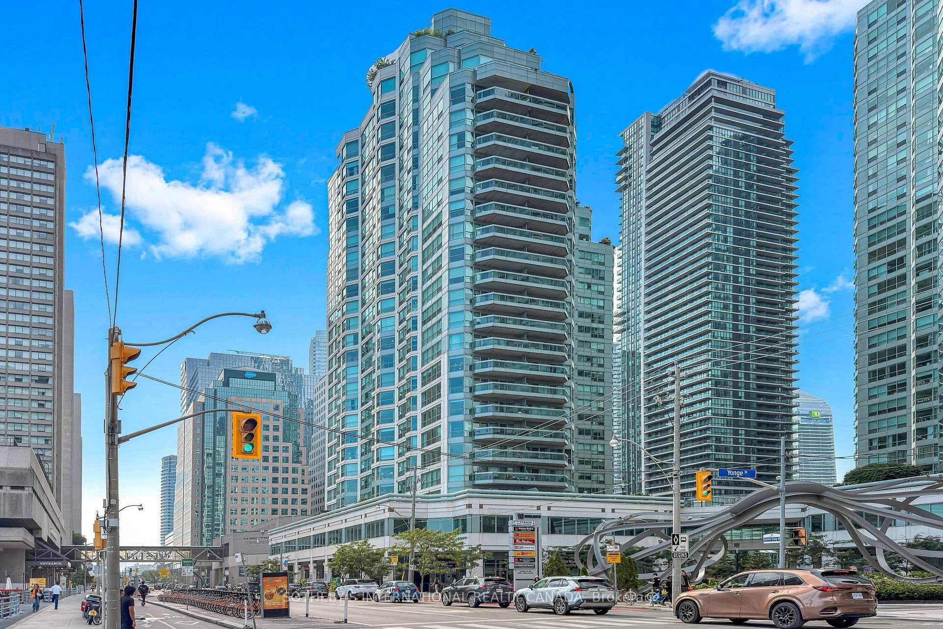 Photo 3 of Unit 414, 10 Queens Quay W, Toronto, Waterfront Communities — HOMEH