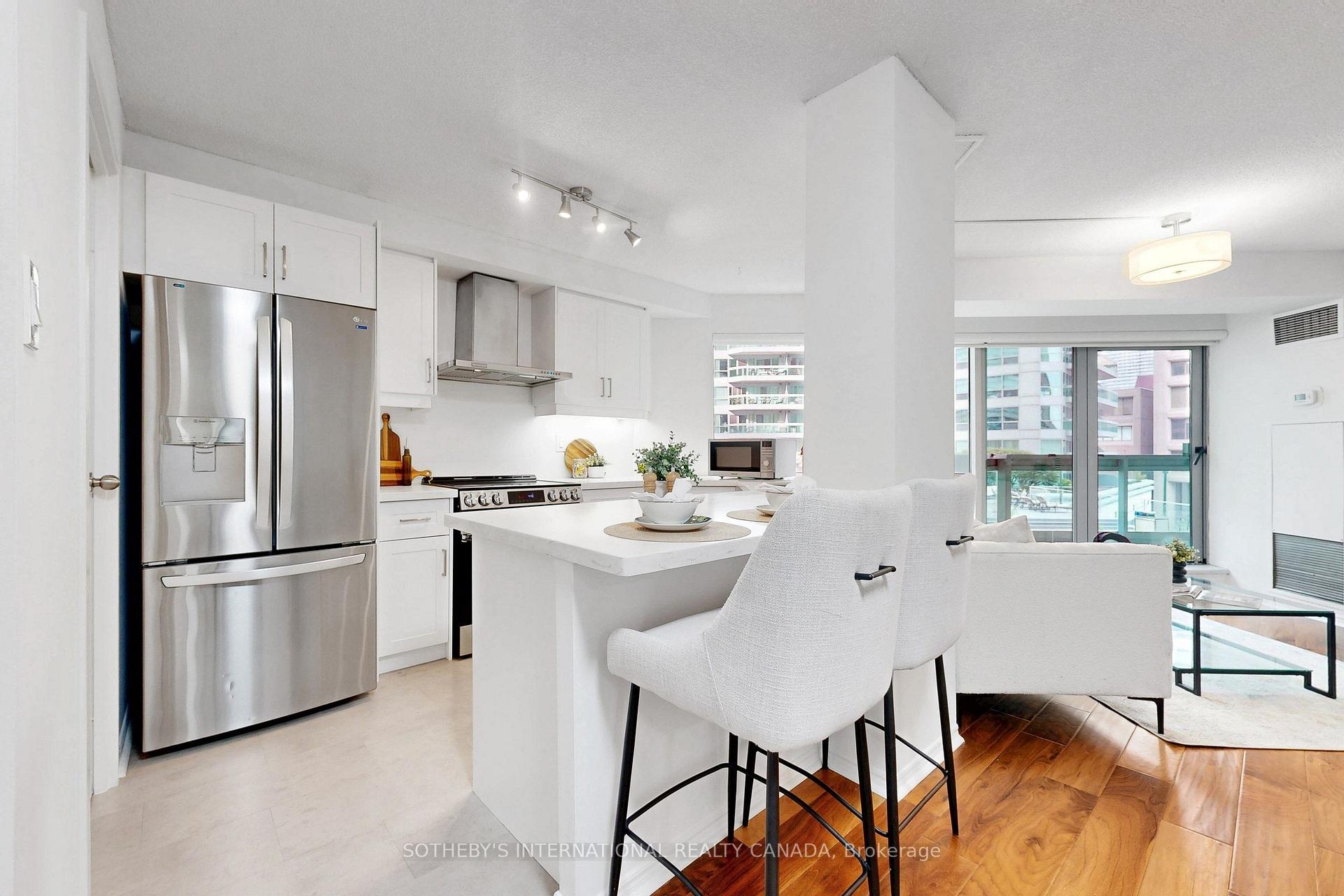Photo 15 of Unit 414, 10 Queens Quay W, Toronto, Waterfront Communities — HOMEH