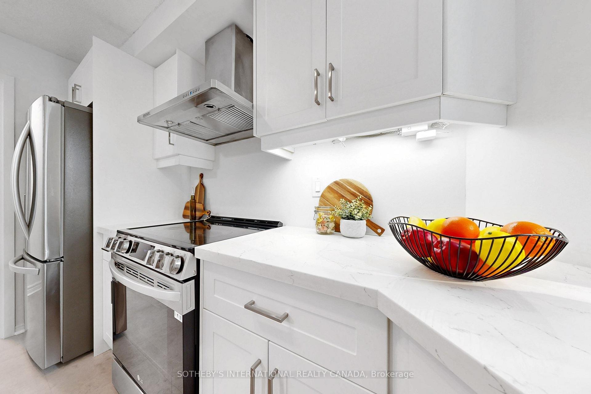 Photo 18 of Unit 414, 10 Queens Quay W, Toronto, Waterfront Communities — HOMEH