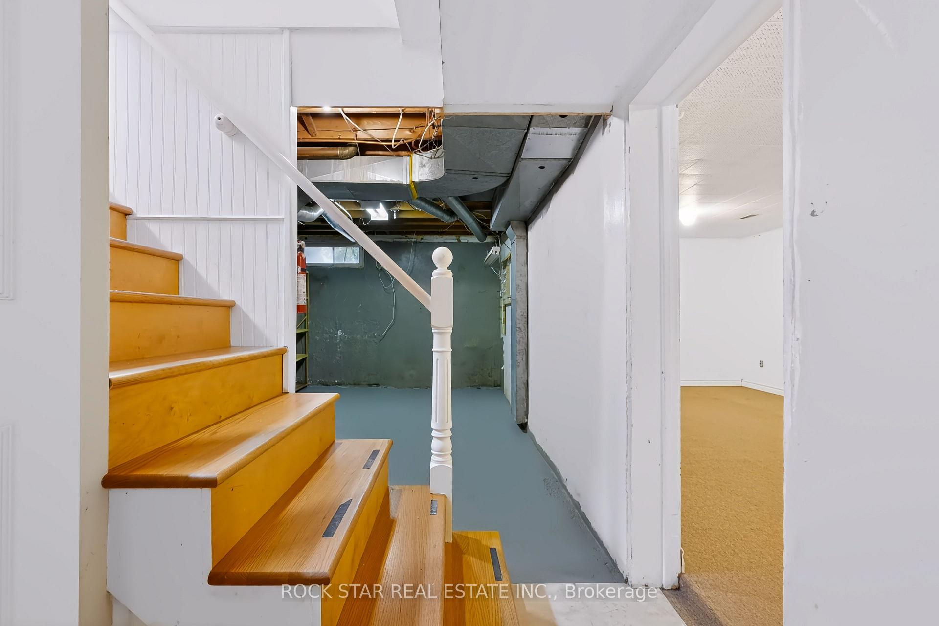 Photo 30 of 82 Franklin Street N, Kitchener, Stanley Park — HOMEH