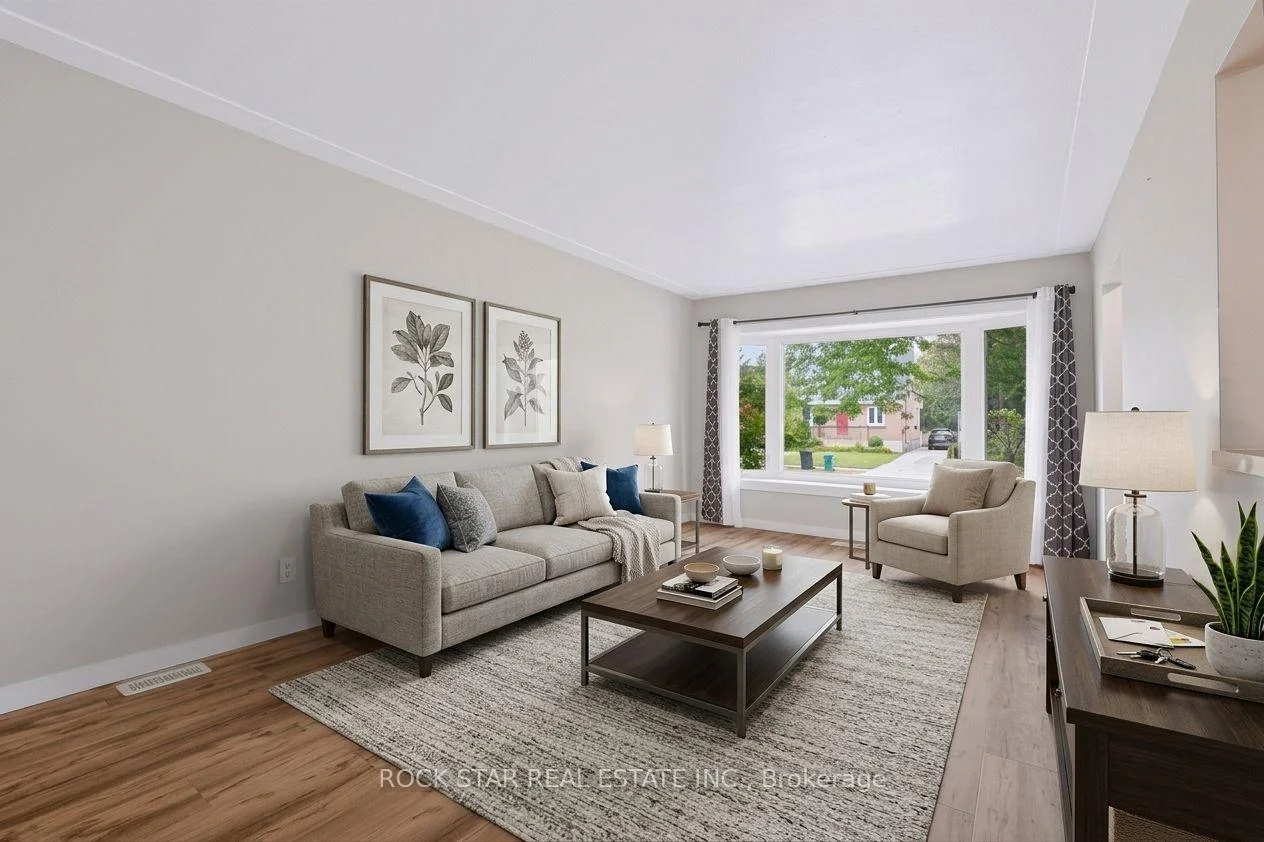 Photo 7 of 82 Franklin Street N, Kitchener, Stanley Park — HOMEH