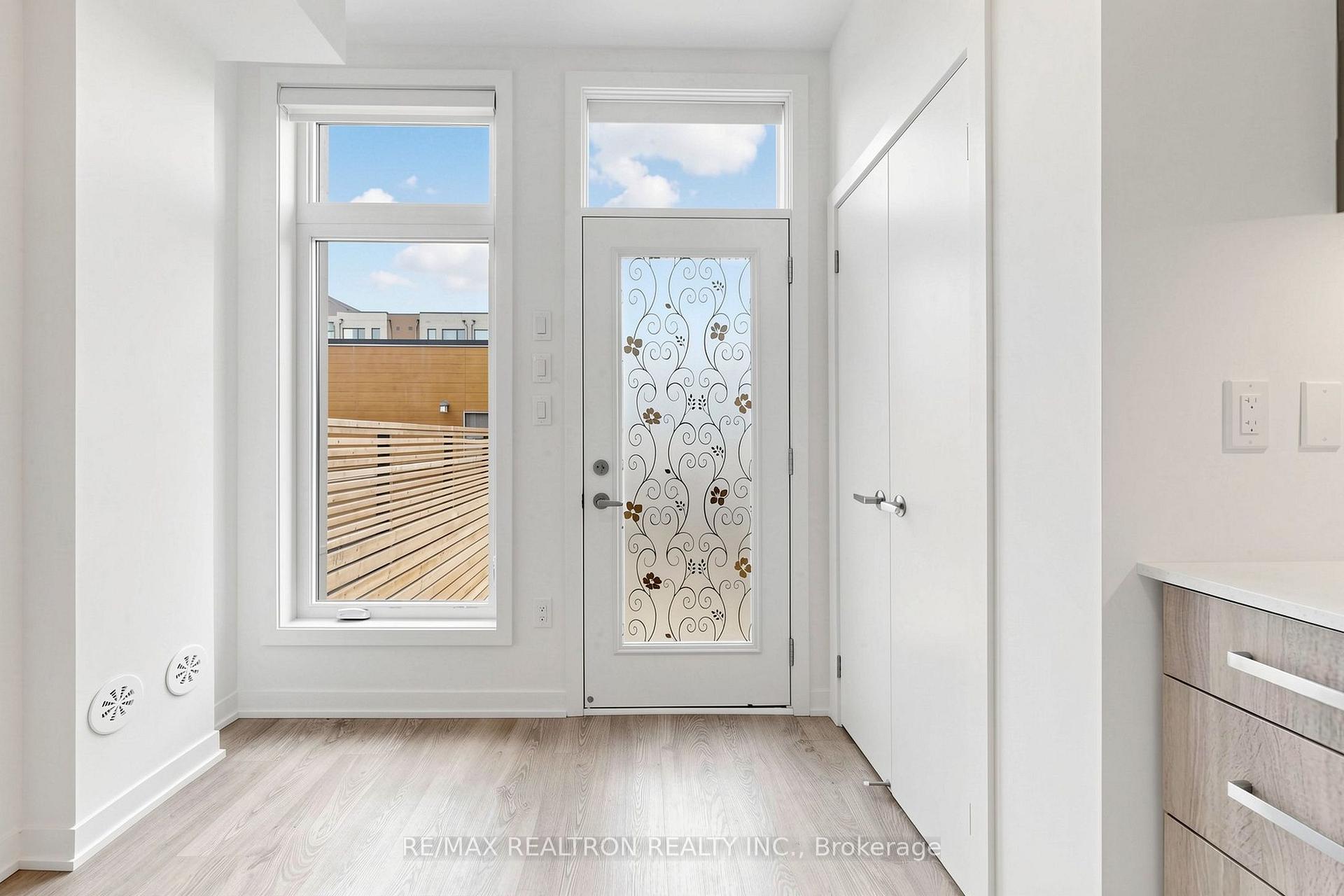 Photo 14 of 64 Turtle Island Road, Toronto, Englemount-Lawrence — HOMEH