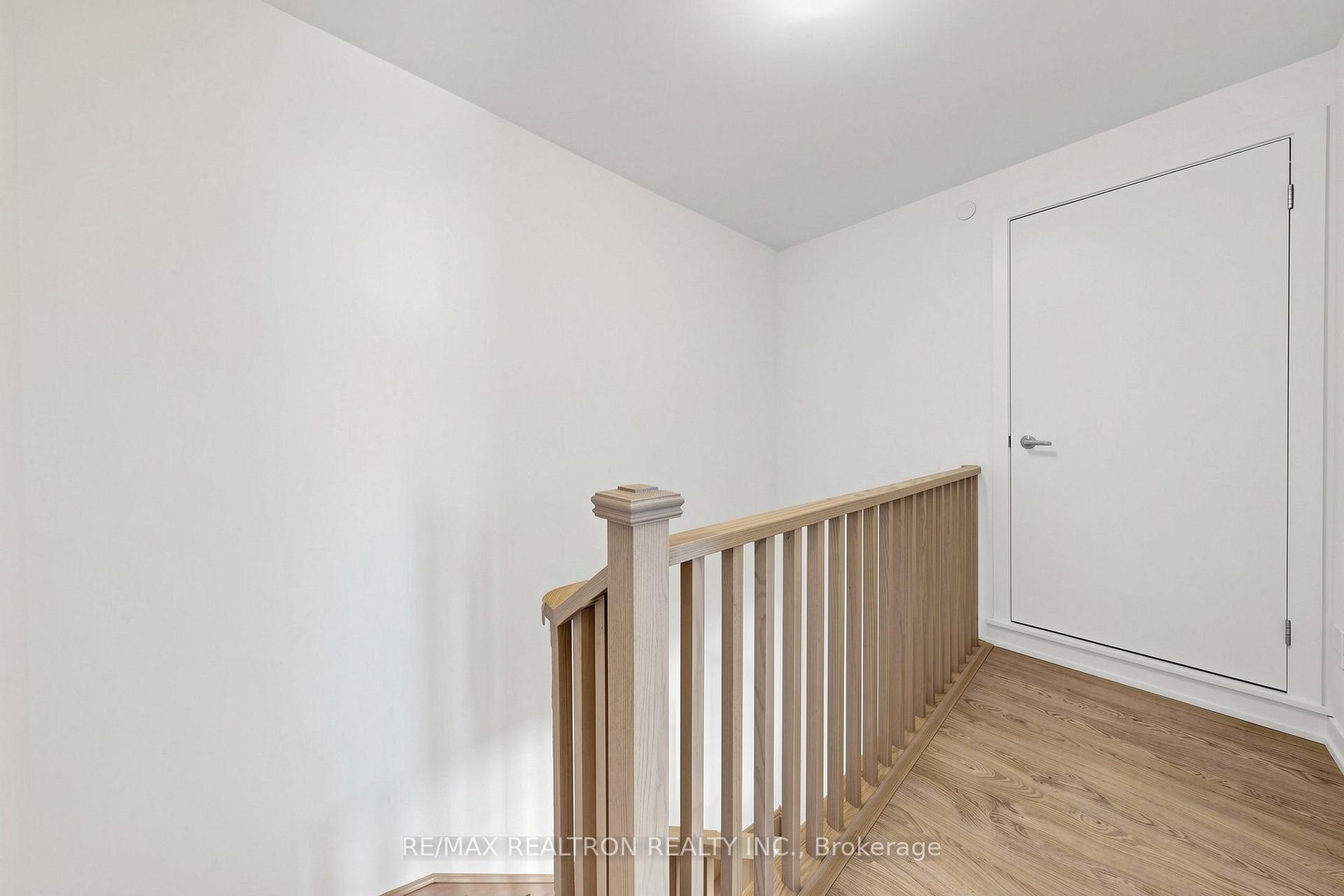 Photo 29 of 64 Turtle Island Road, Toronto, Englemount-Lawrence — HOMEH