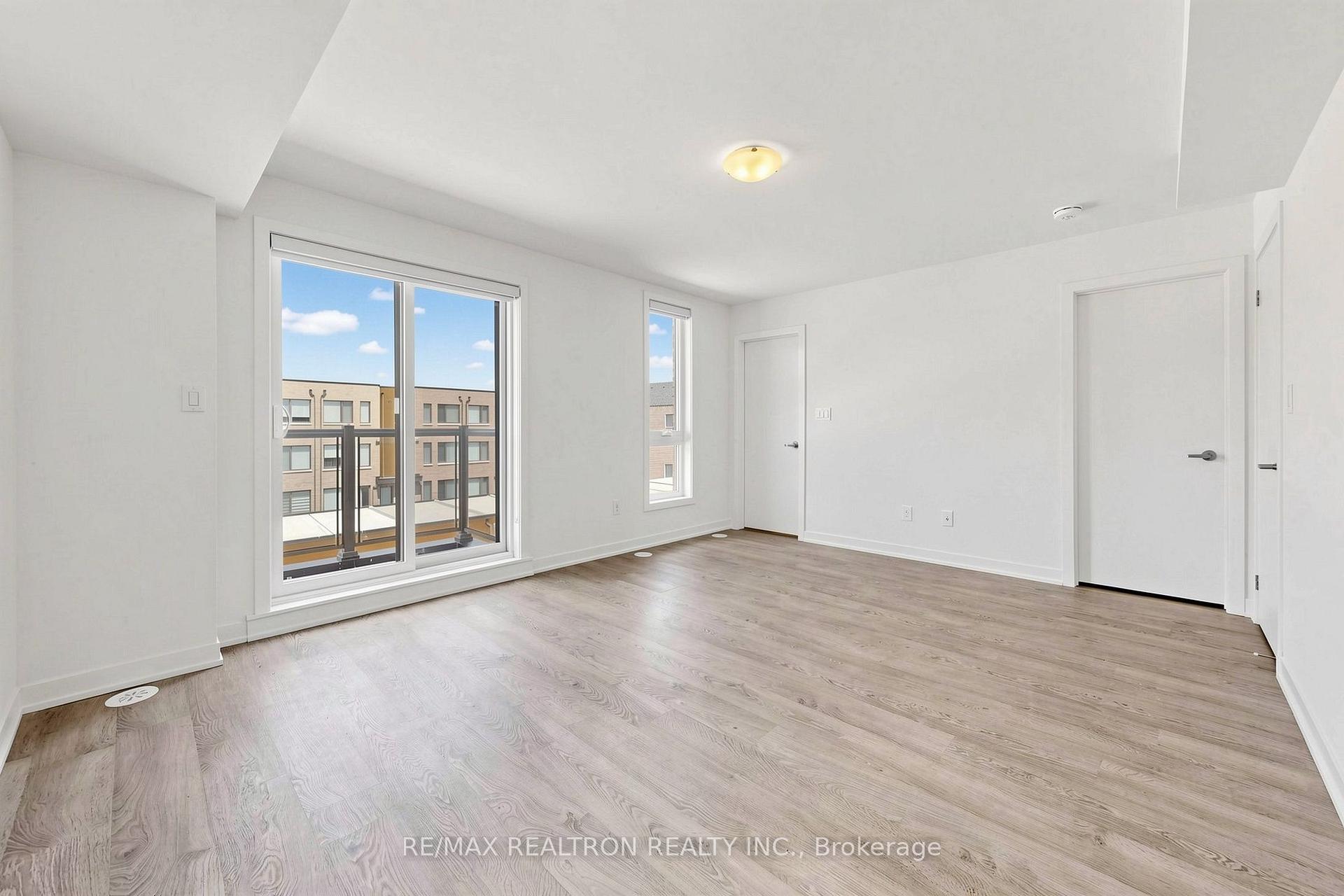 Photo 32 of 64 Turtle Island Road, Toronto, Englemount-Lawrence — HOMEH