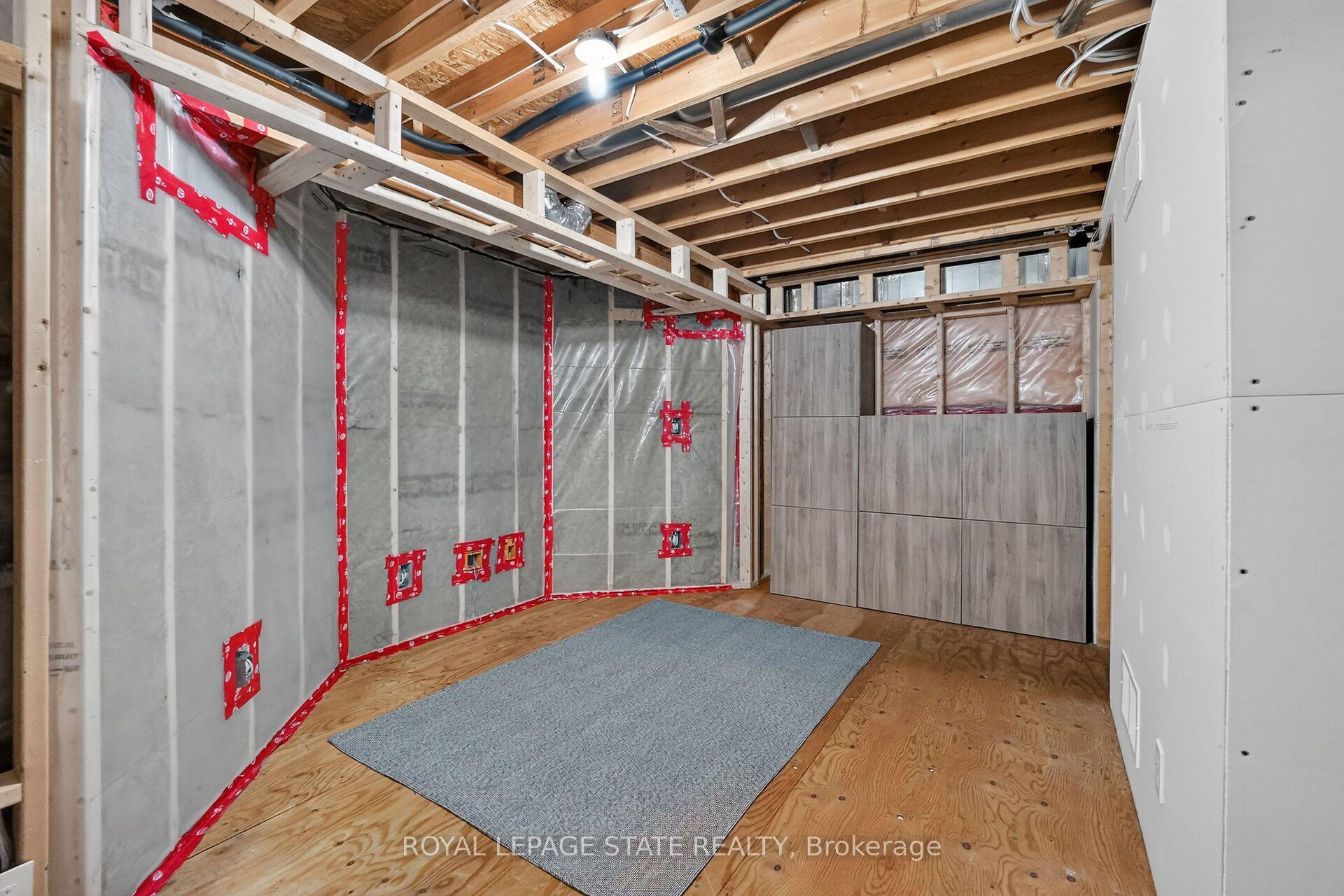 Photo 35 of 4480 Weltman Way, Lincoln, Beamsville — HOMEH