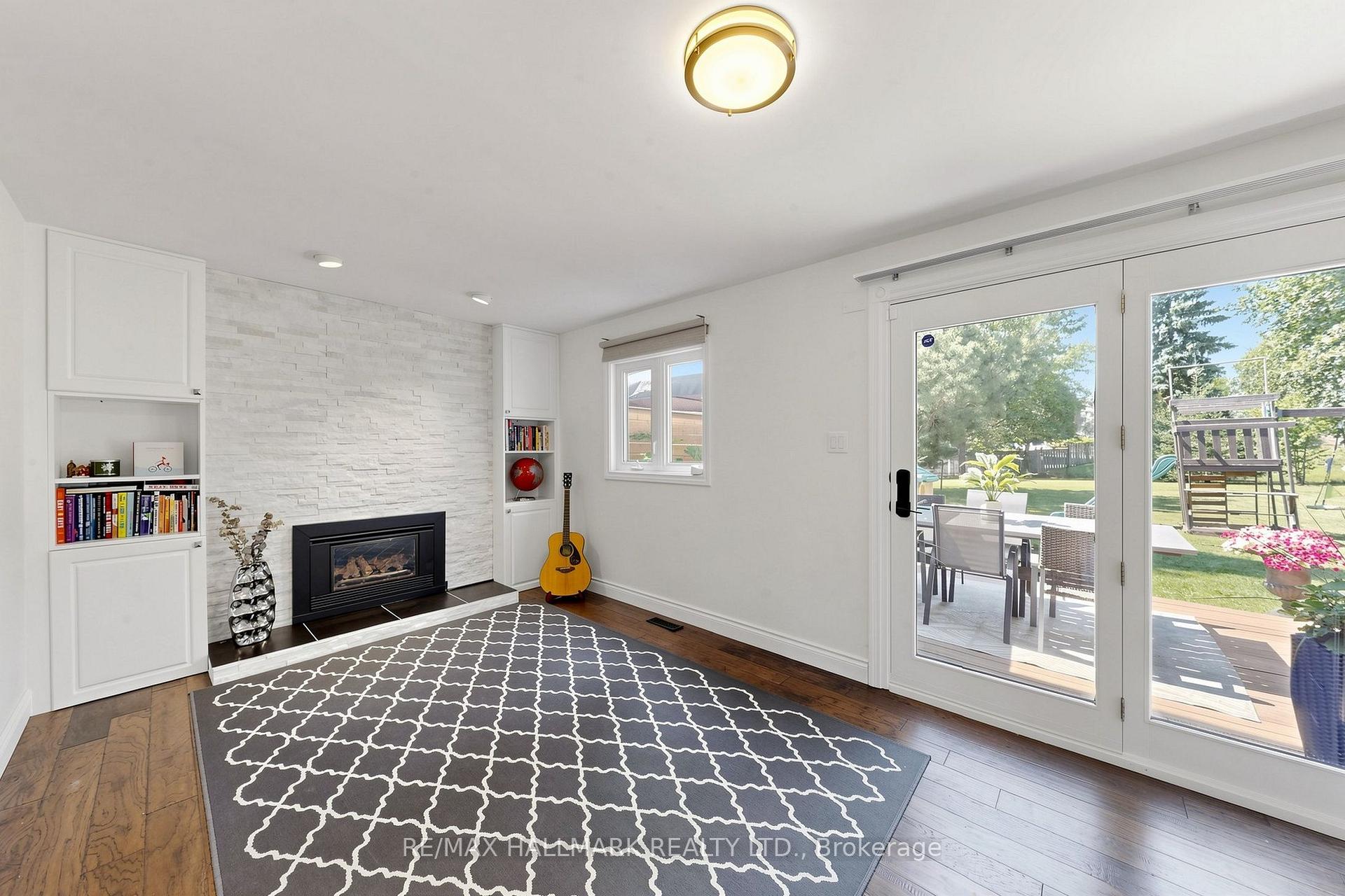 Photo 20 of 20 Oak Court, Aurora, Aurora Village — HOMEH