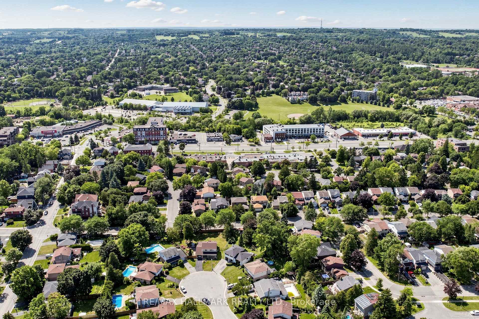 Photo 41 of 20 Oak Court, Aurora, Aurora Village — HOMEH