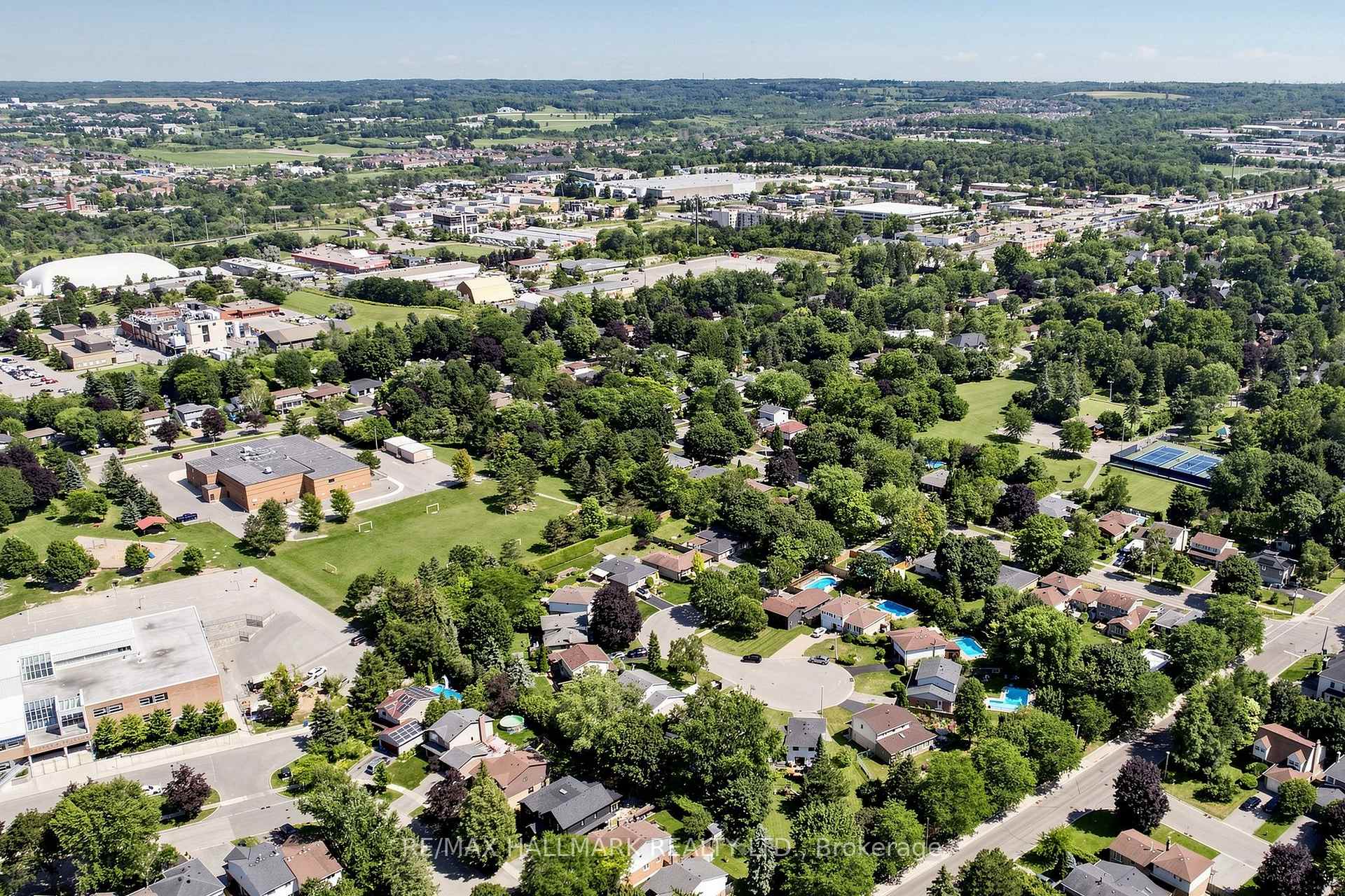 Photo 45 of 20 Oak Court, Aurora, Aurora Village — HOMEH