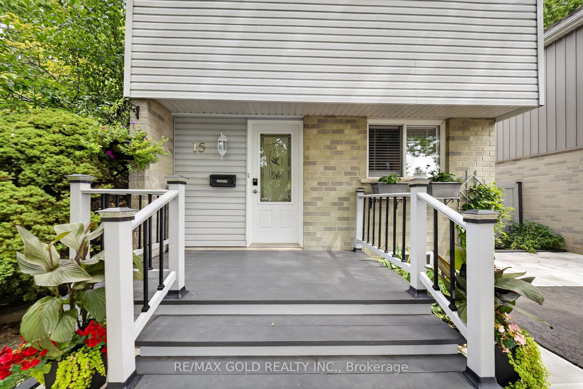 Photo 3 of 15 Jackman Drive, Brampton, Northgate — HOMEH