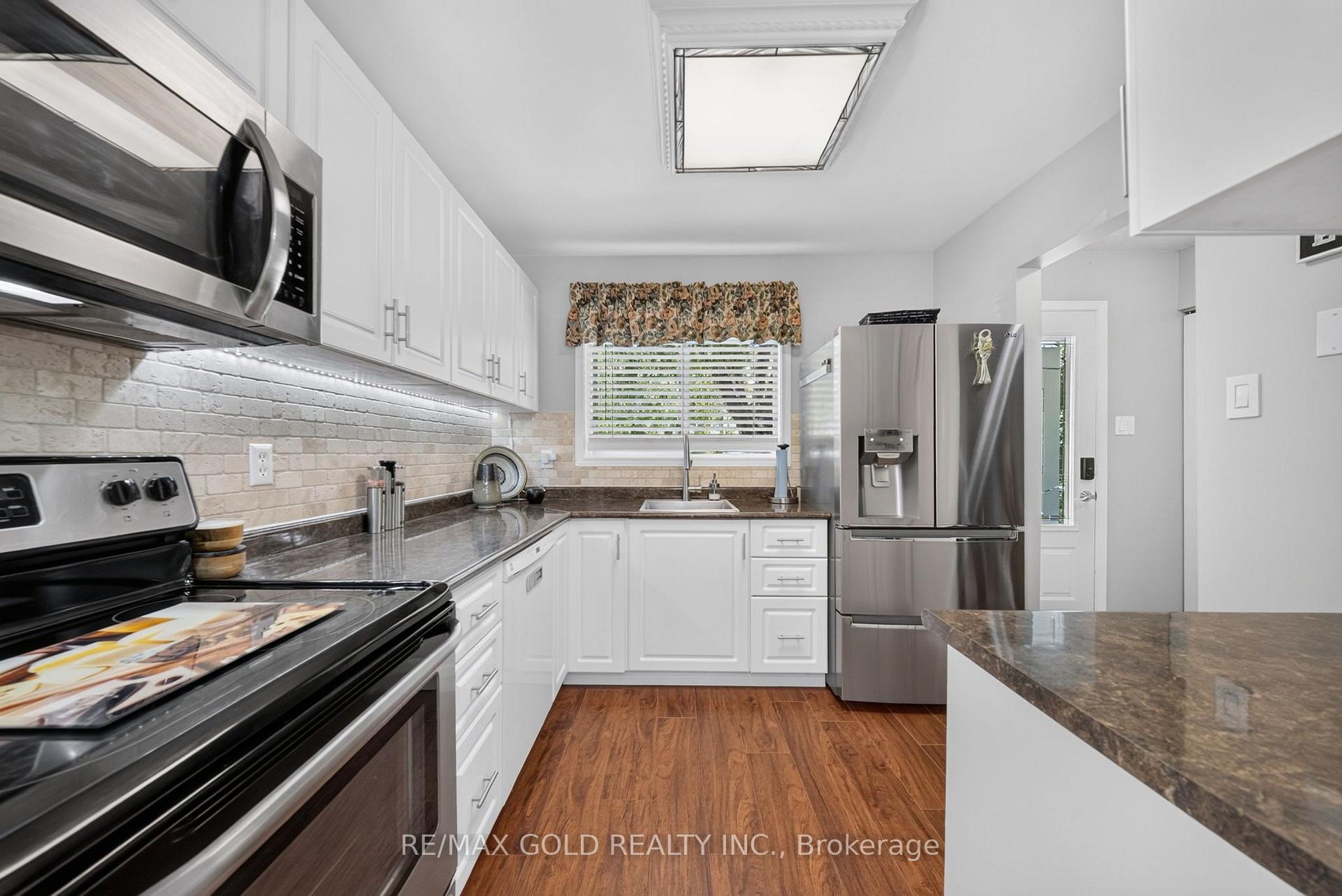 Photo 7 of 15 Jackman Drive, Brampton, Northgate — HOMEH