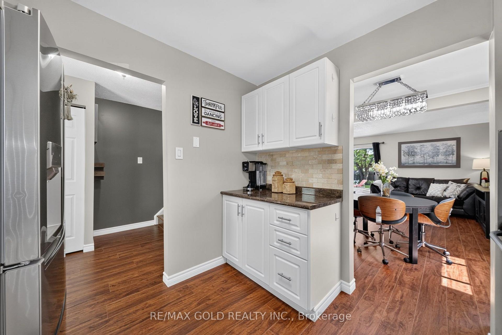 Photo 8 of 15 Jackman Drive, Brampton, Northgate — HOMEH