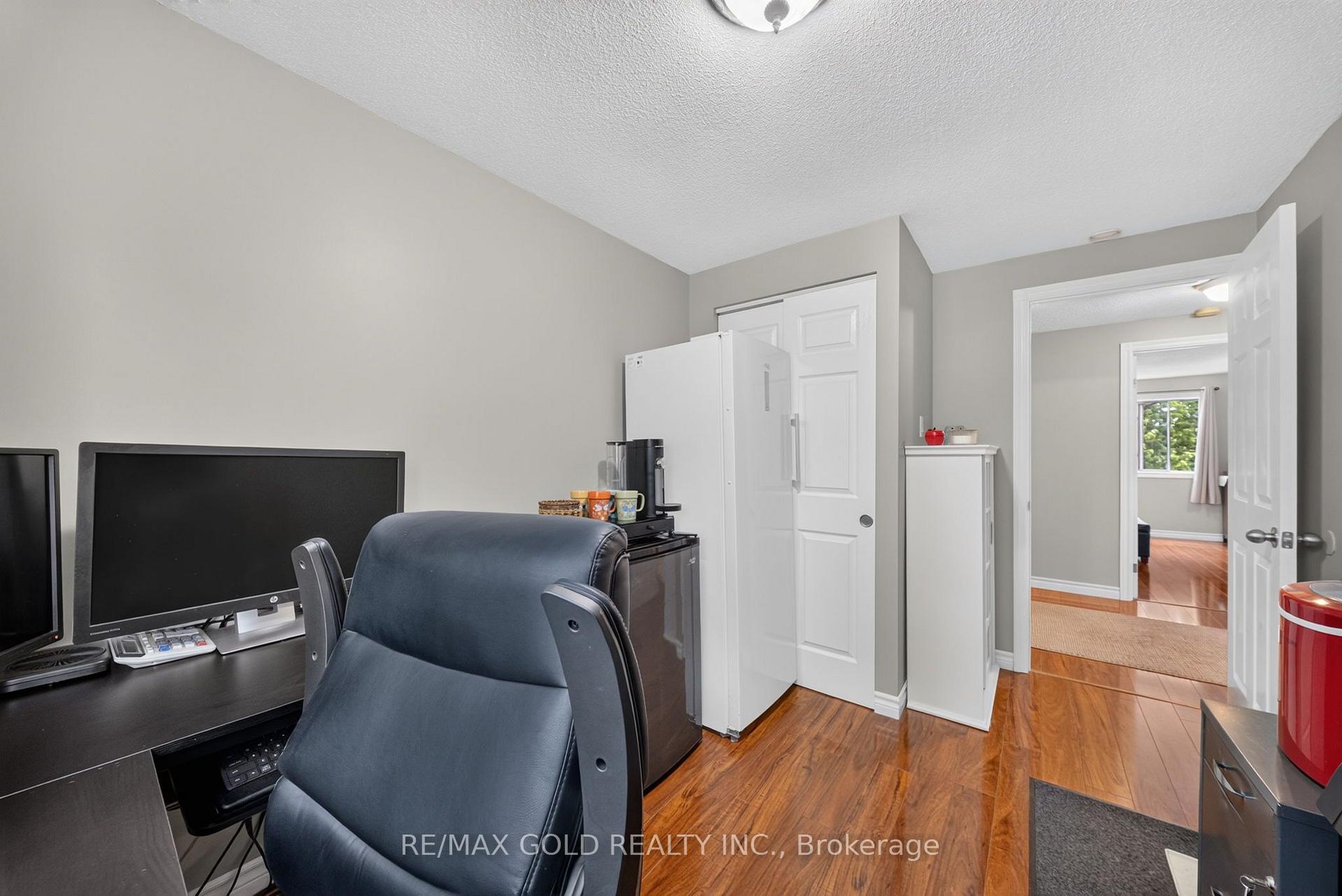Photo 21 of 15 Jackman Drive, Brampton, Northgate — HOMEH
