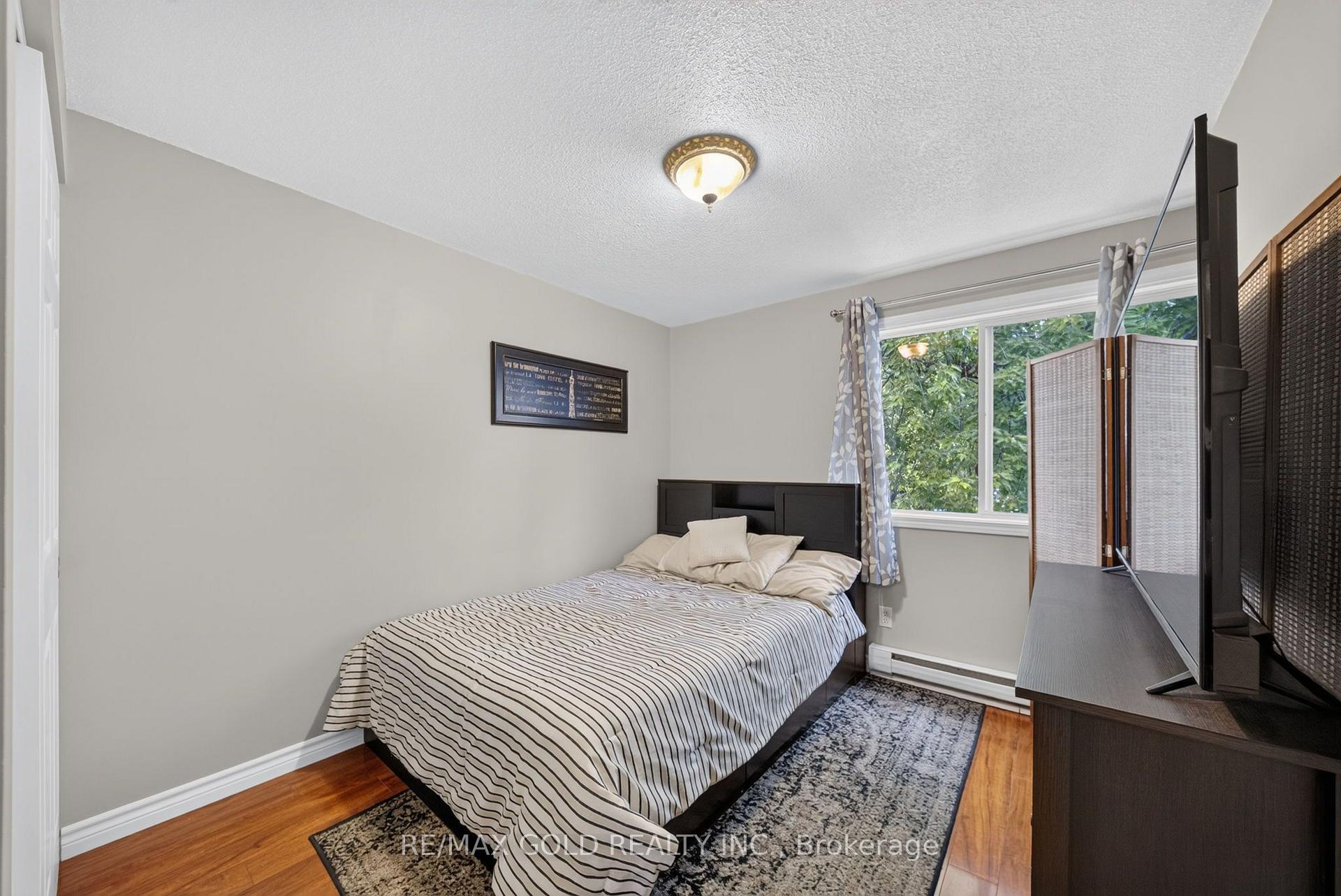 Photo 22 of 15 Jackman Drive, Brampton, Northgate — HOMEH