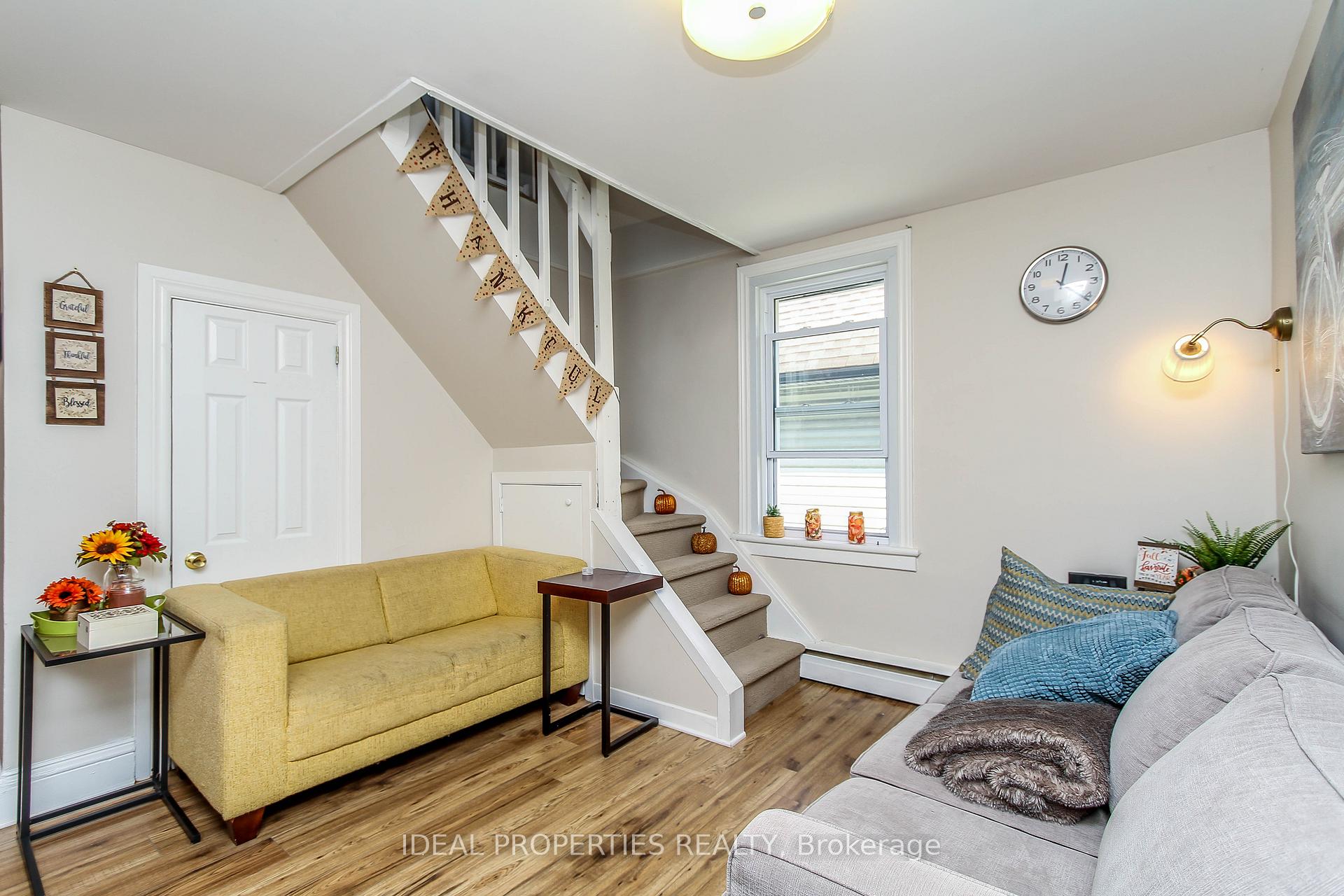 Photo 4 of Unit 2, 185 Louisa Street, Ottawa, West Centre Town — HOMEH