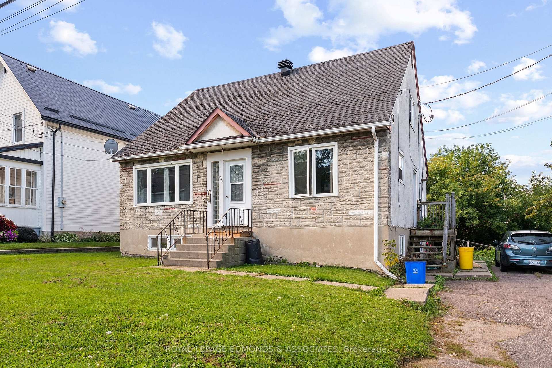 Photo 3 of 526 Mackay Street, Pembroke, Pembroke — HOMEH