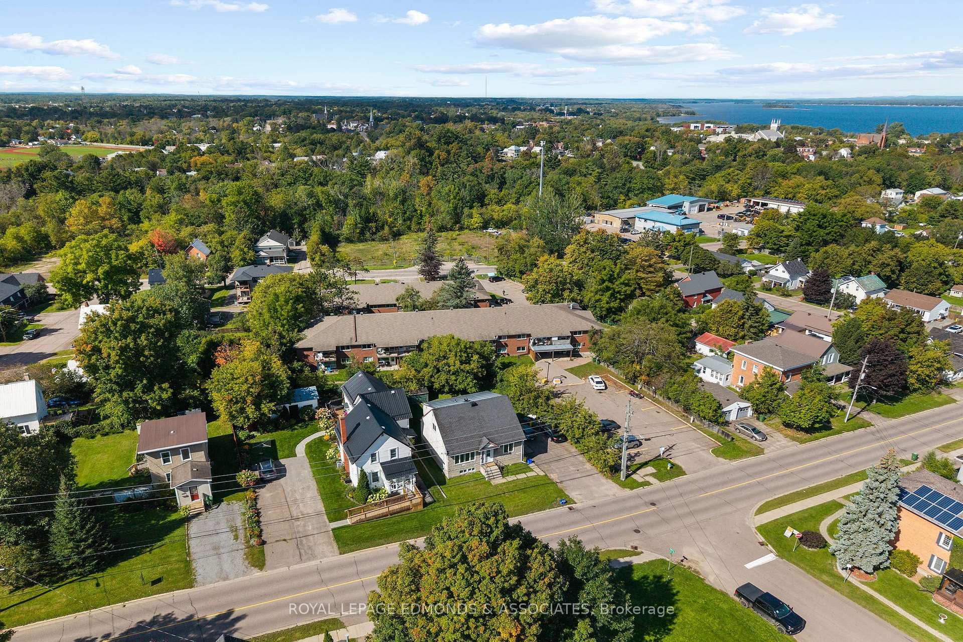 Photo 4 of 526 Mackay Street, Pembroke, Pembroke — HOMEH