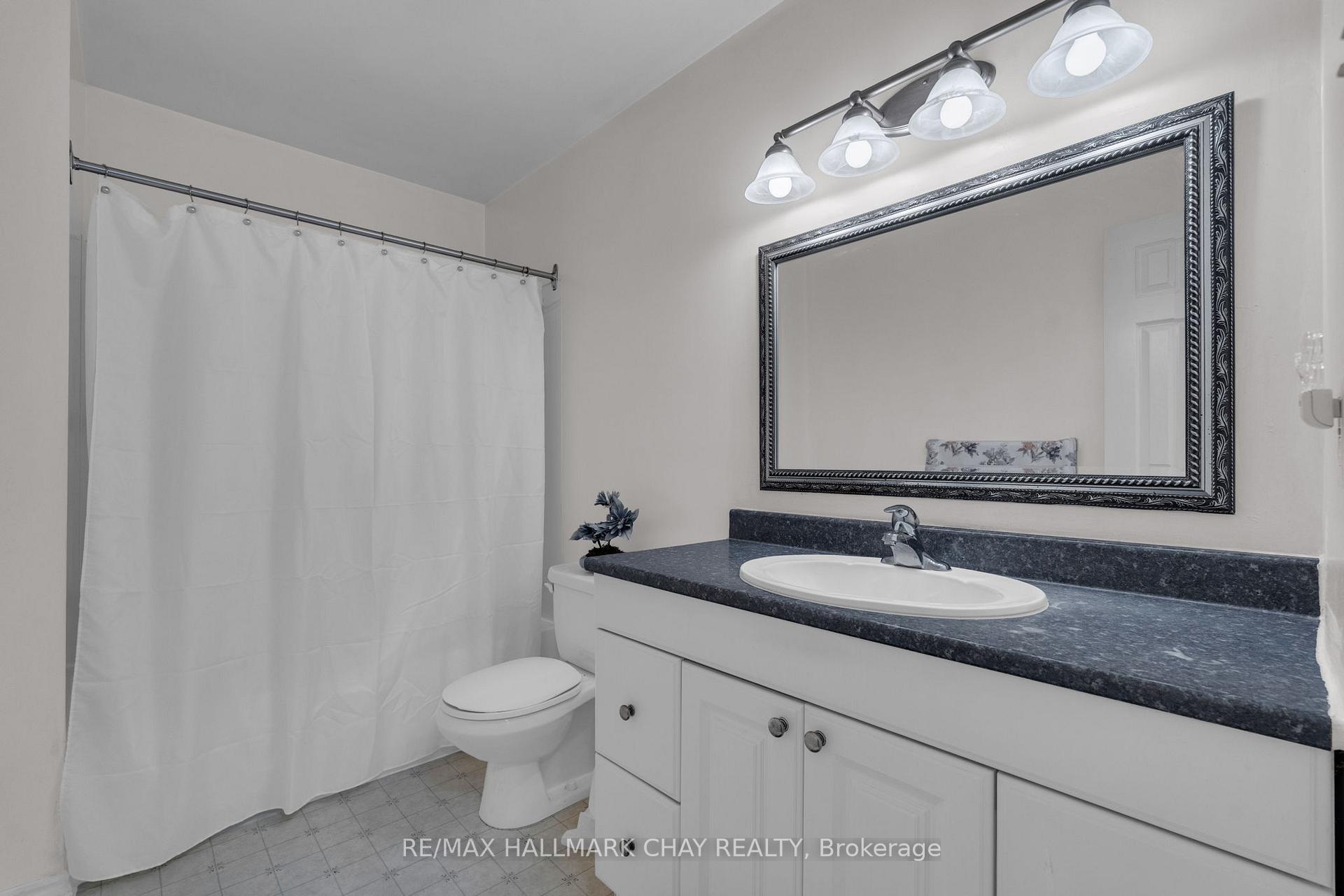 Photo 18 of 86 Trillium Crescent, Barrie, Allandale Heights — HOMEH