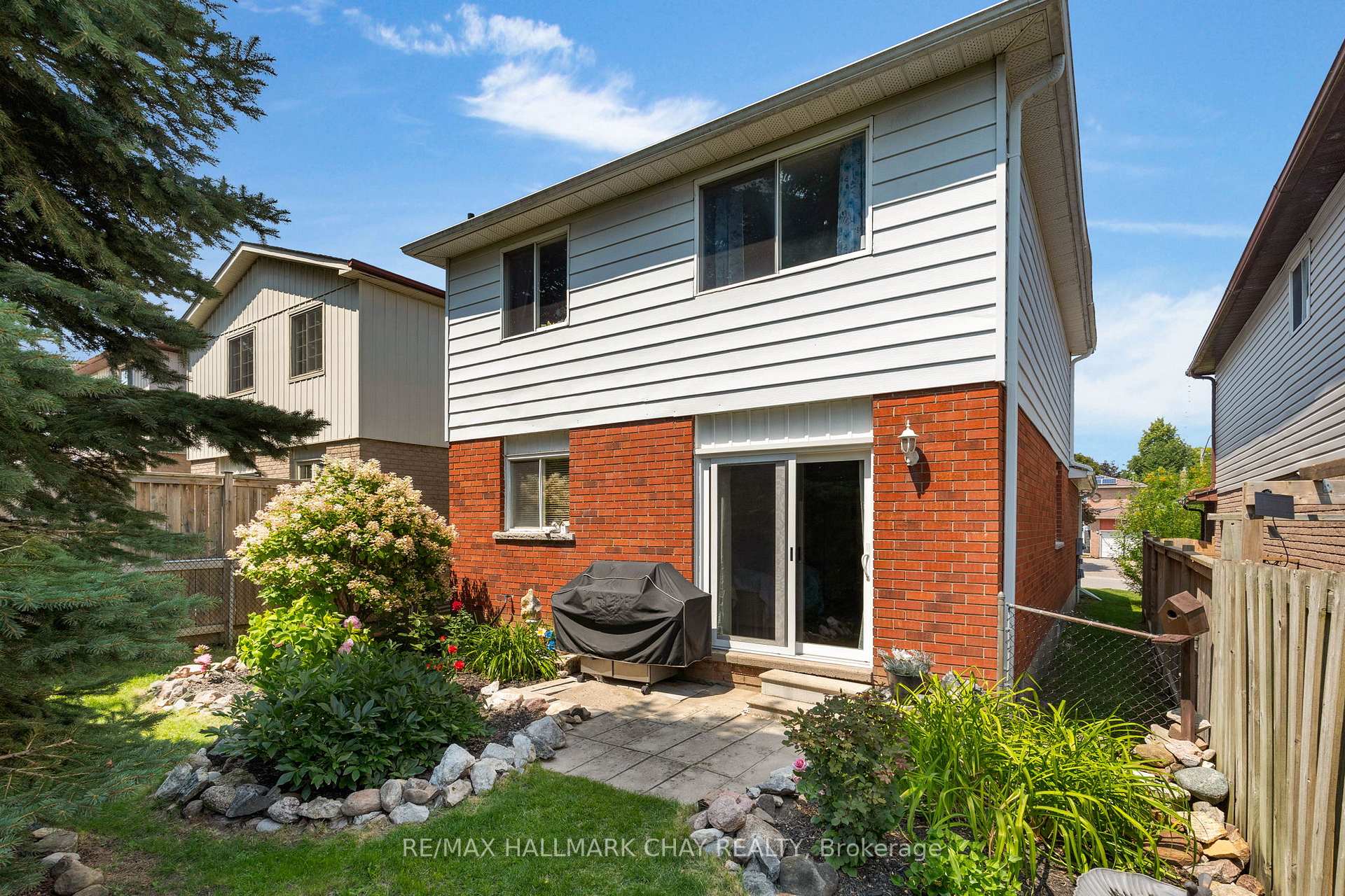 Photo 24 of 86 Trillium Crescent, Barrie, Allandale Heights — HOMEH