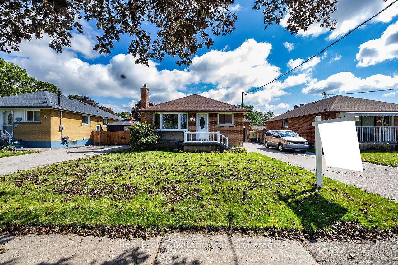 Photo 2 of 125 Baldwin Street, Oshawa, Donevan — HOMEH