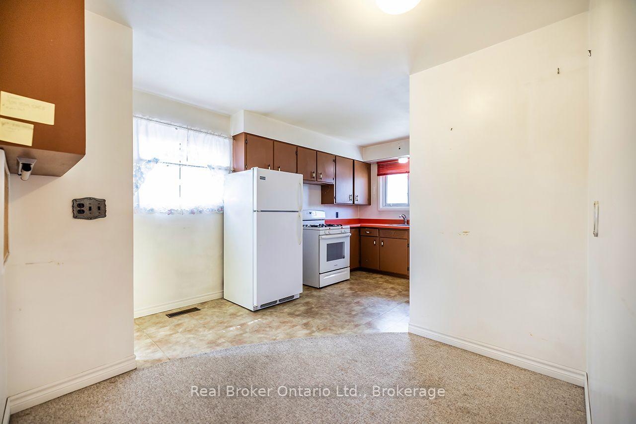 Photo 7 of 125 Baldwin Street, Oshawa, Donevan — HOMEH