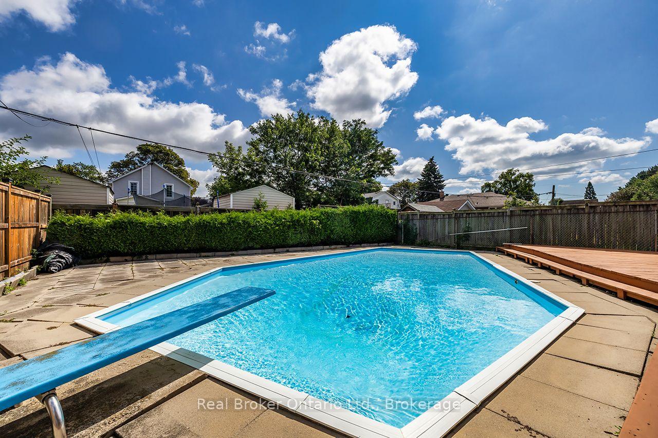 Photo 35 of 125 Baldwin Street, Oshawa, Donevan — HOMEH