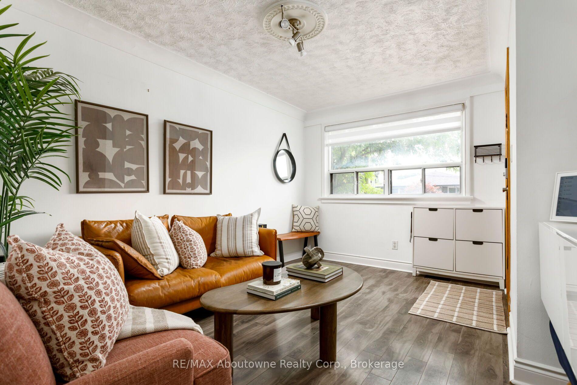 Photo 7 of 851 Fourth Street, Mississauga, Lakeview — HOMEH
