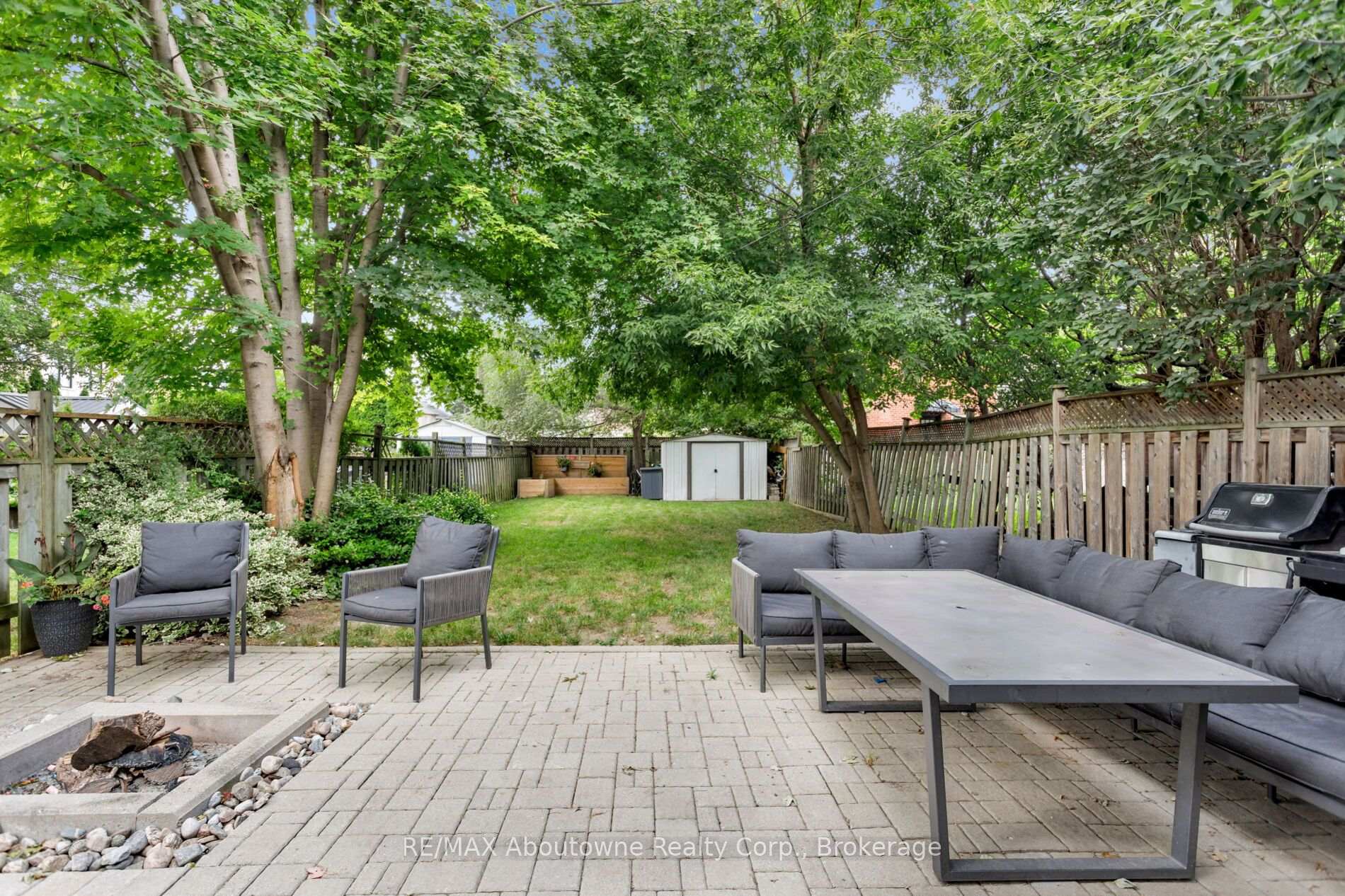 Photo 27 of 851 Fourth Street, Mississauga, Lakeview — HOMEH