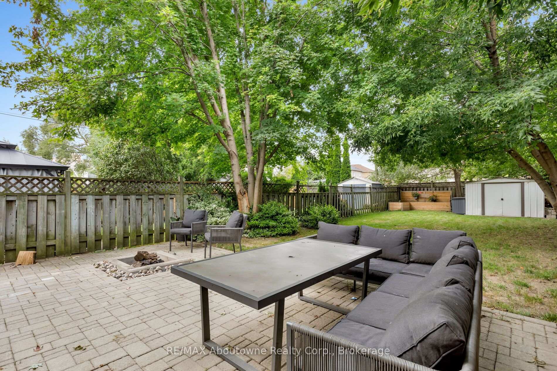 Photo 28 of 851 Fourth Street, Mississauga, Lakeview — HOMEH