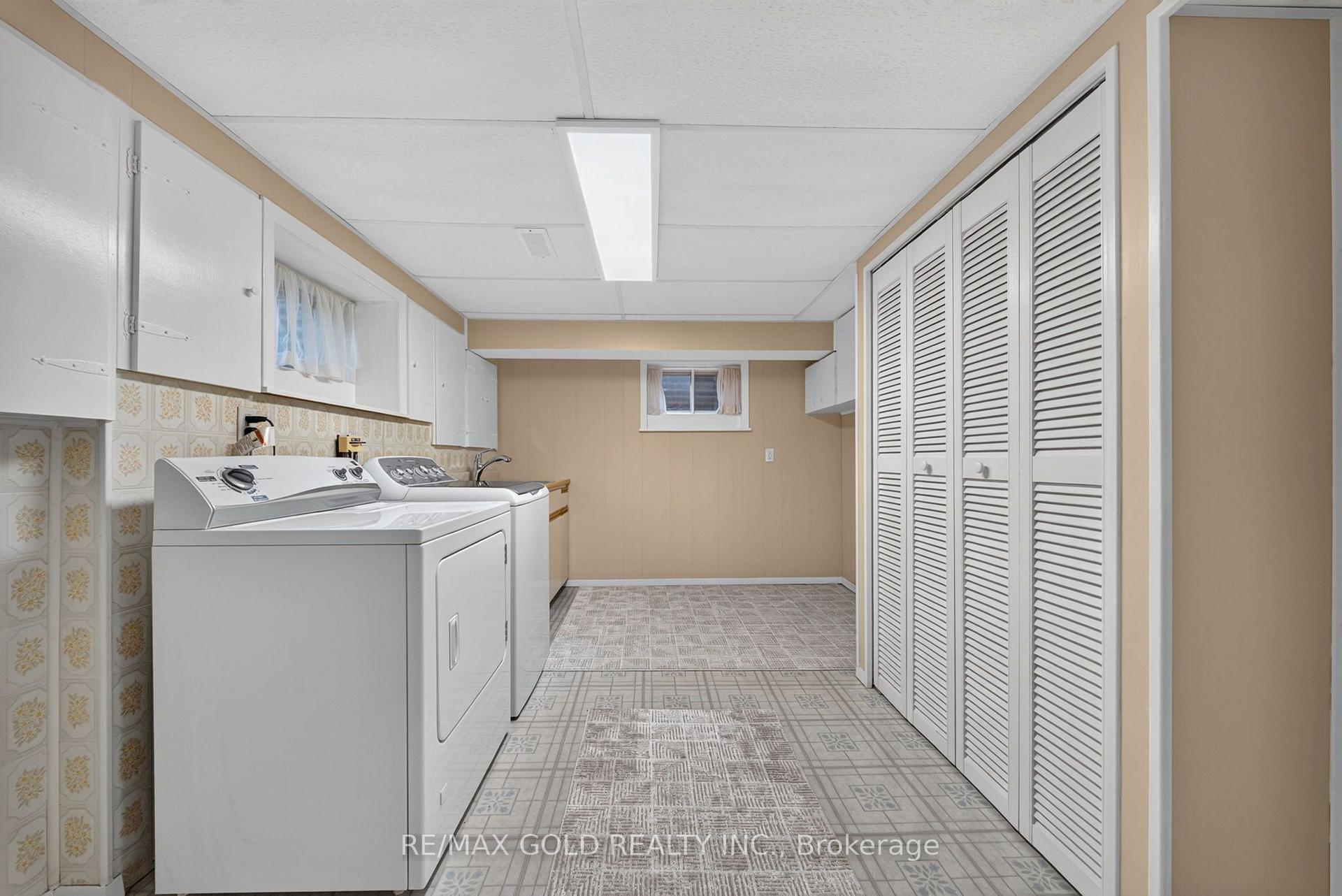 Photo 35 of 234 Avondale Boulevard, Brampton, Avondale — HOMEH