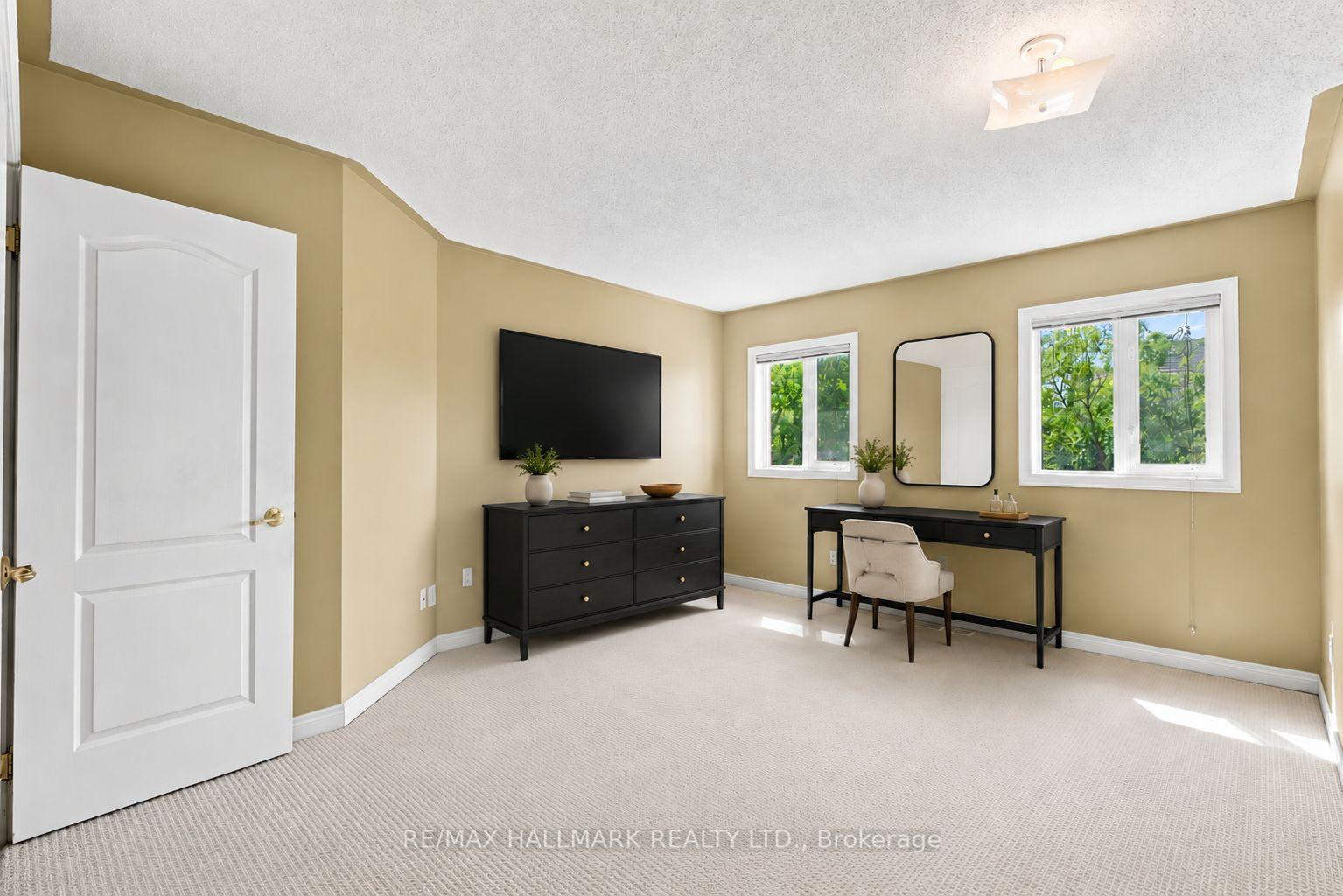Photo 22 of 1 Vitlor Drive, Richmond Hill, Oak Ridges — HOMEH