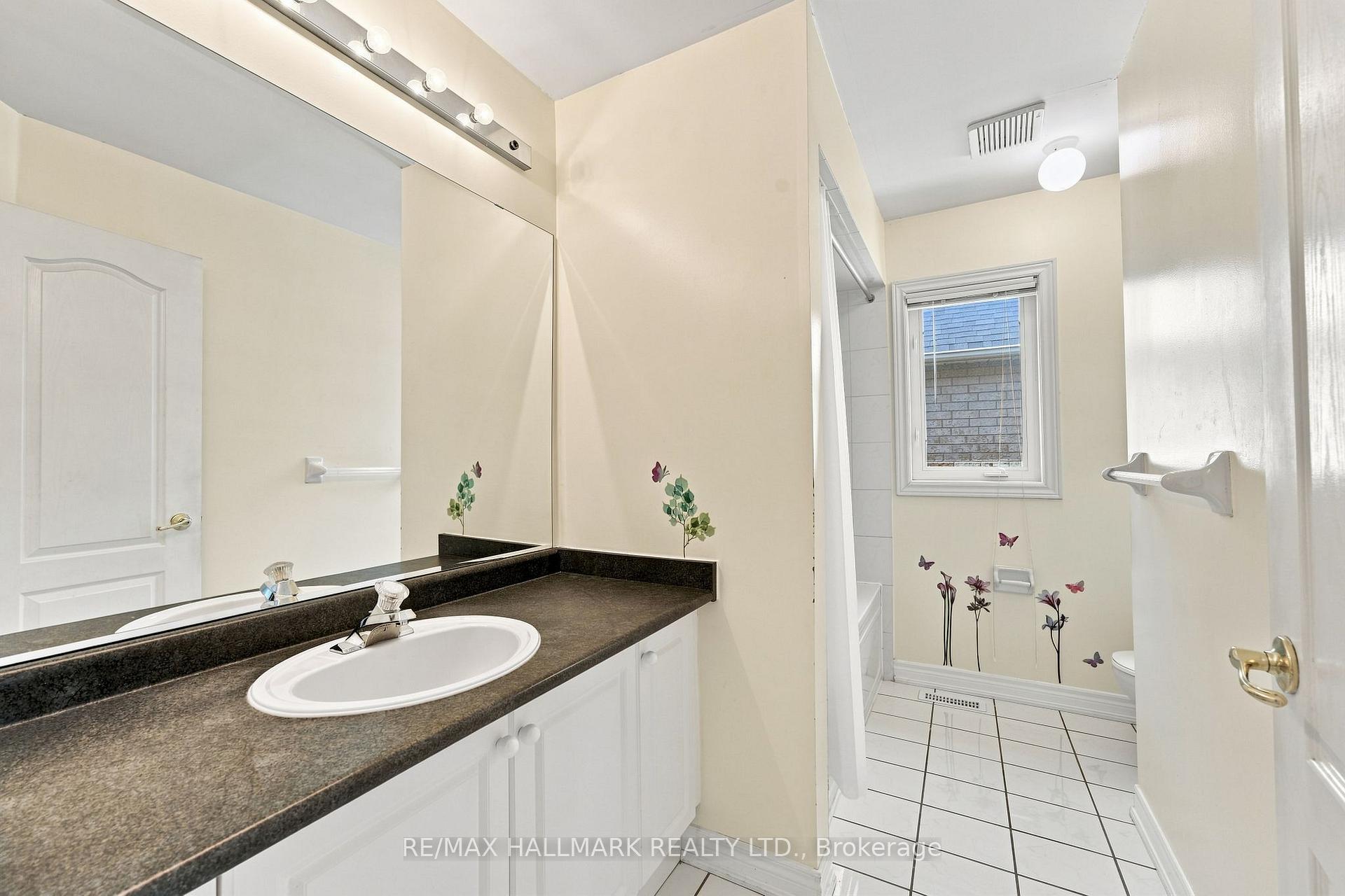 Photo 26 of 1 Vitlor Drive, Richmond Hill, Oak Ridges — HOMEH