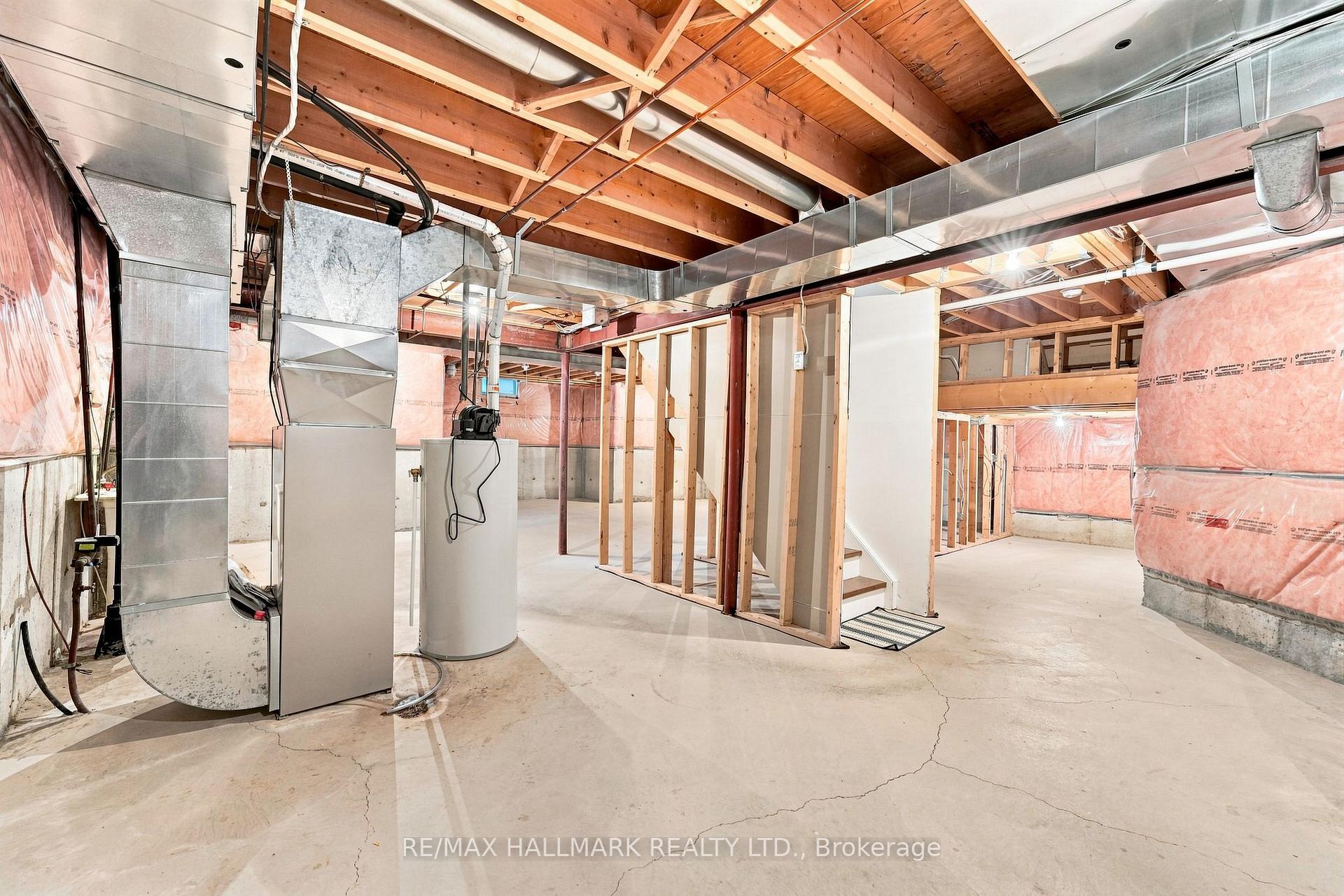 Photo 30 of 1 Vitlor Drive, Richmond Hill, Oak Ridges — HOMEH