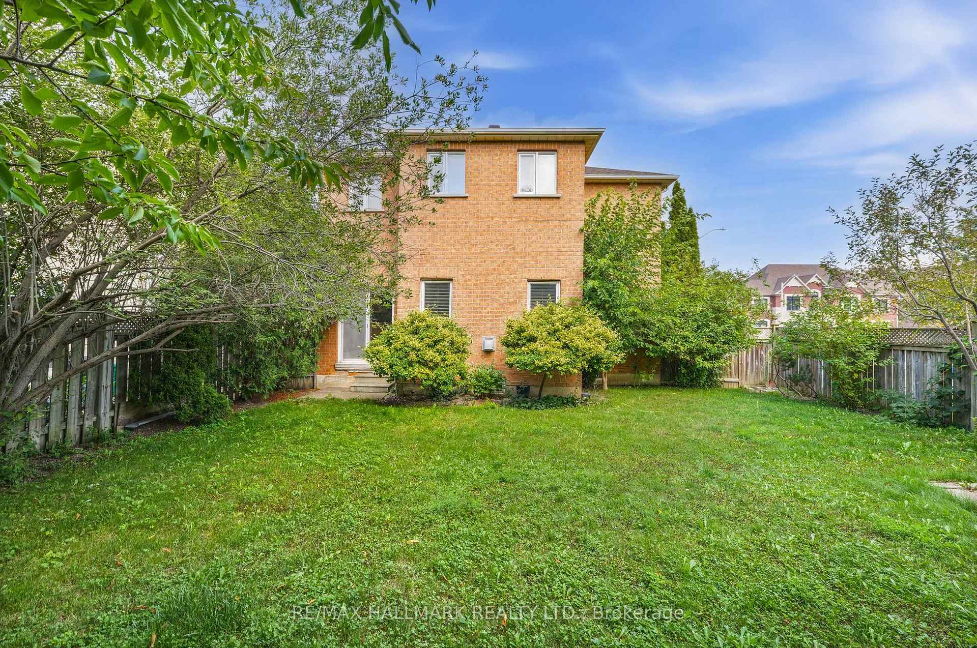 Photo 36 of 1 Vitlor Drive, Richmond Hill, Oak Ridges — HOMEH