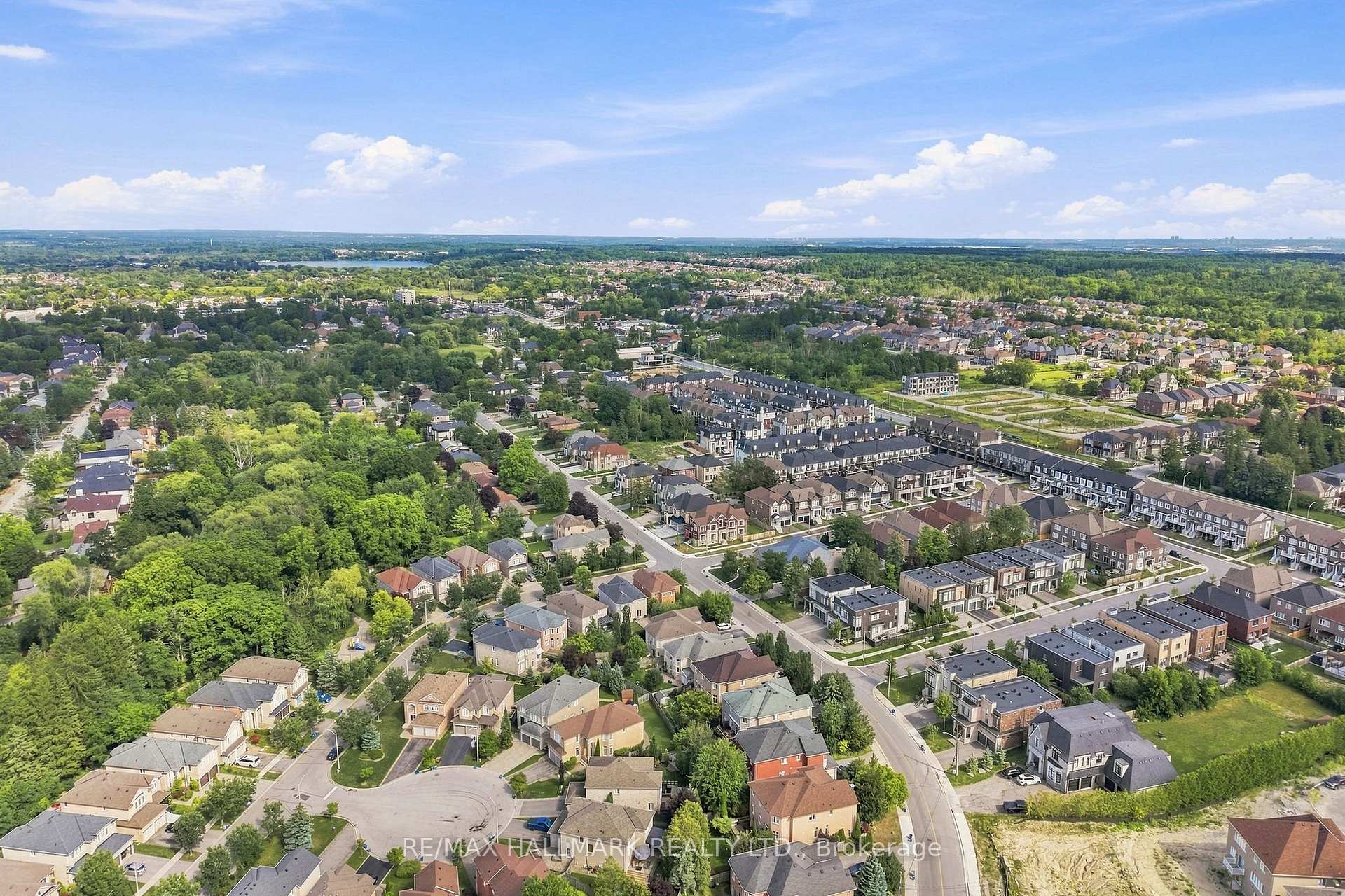 Photo 42 of 1 Vitlor Drive, Richmond Hill, Oak Ridges — HOMEH