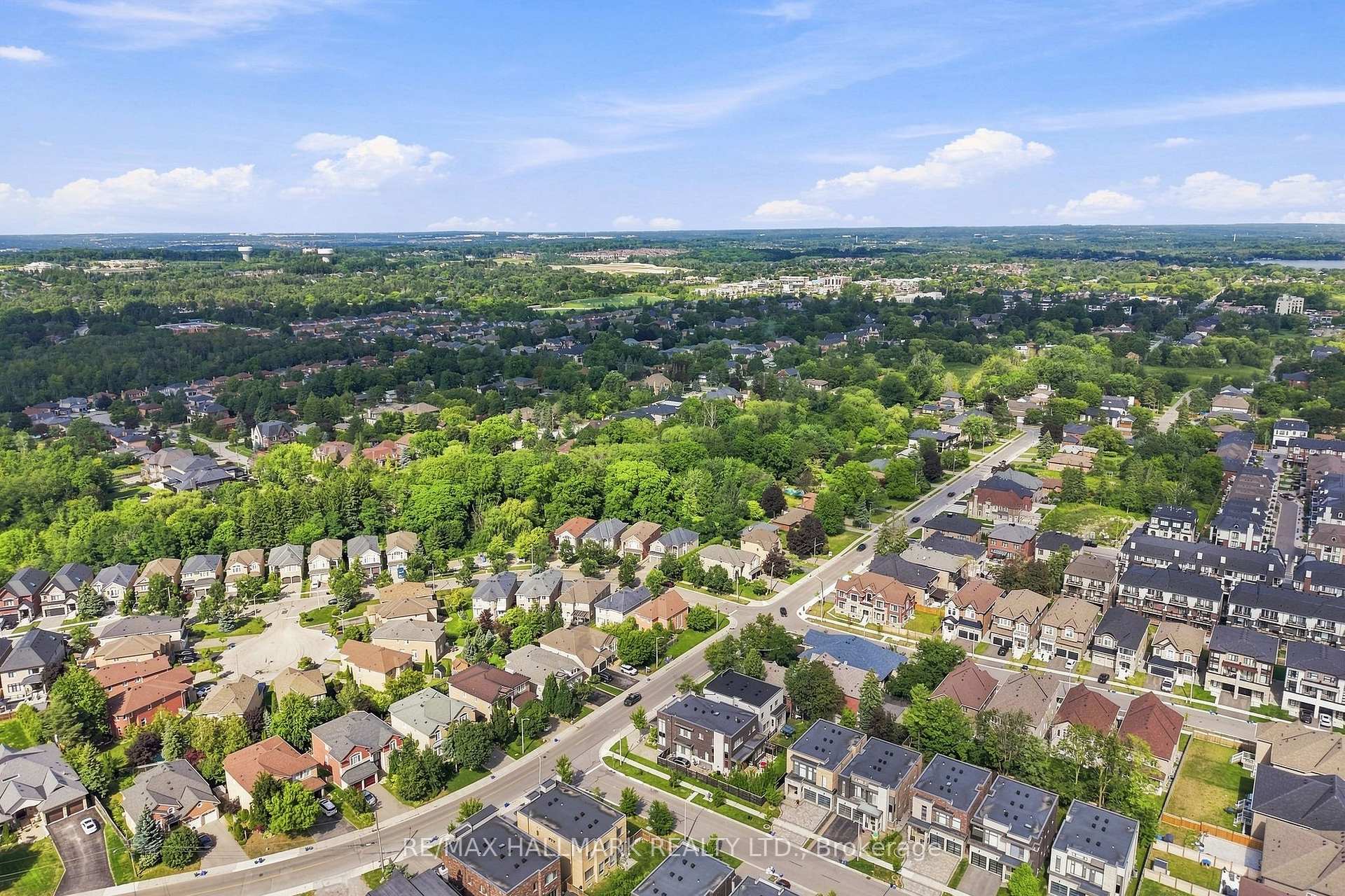 Photo 43 of 1 Vitlor Drive, Richmond Hill, Oak Ridges — HOMEH