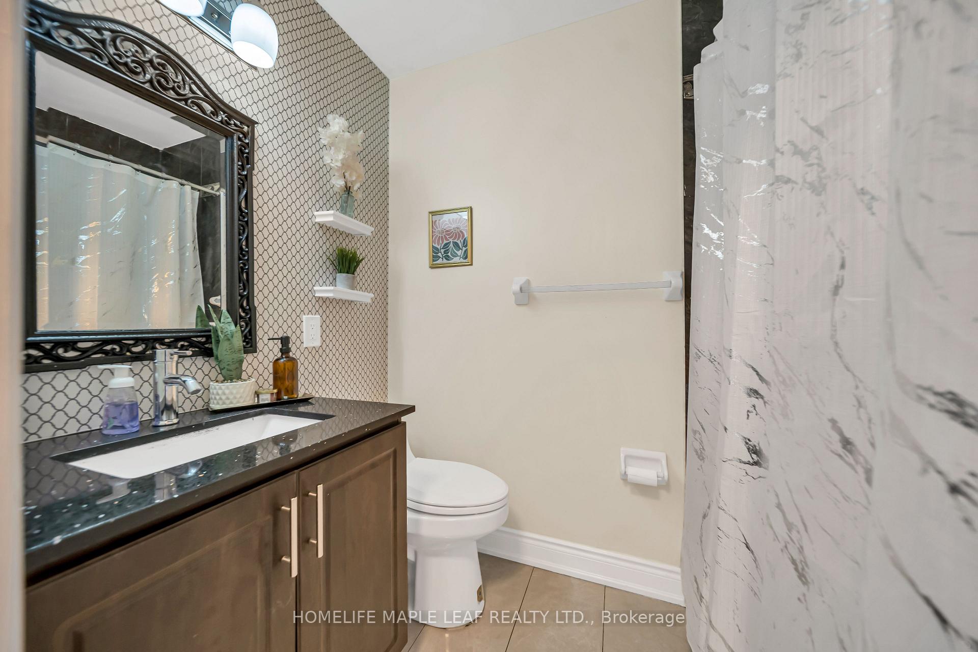 Photo 10 of 62 Marchbank Crescent, Brampton, Central Park — HOMEH