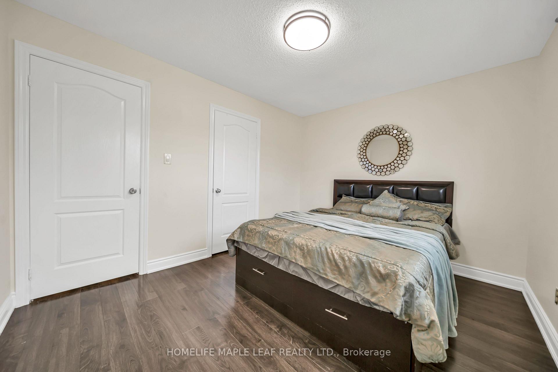 Photo 13 of 62 Marchbank Crescent, Brampton, Central Park — HOMEH
