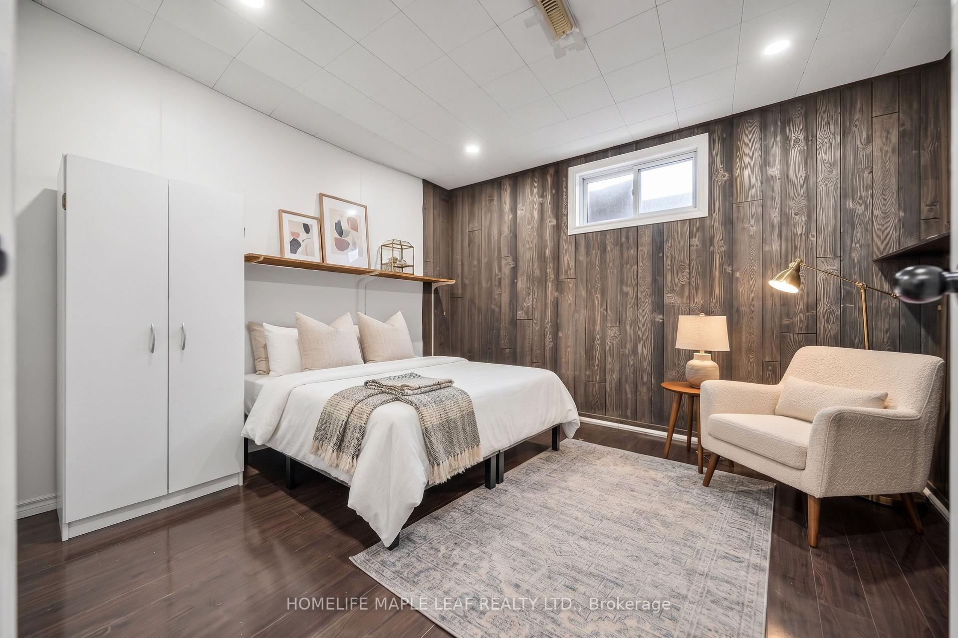 Photo 17 of 62 Marchbank Crescent, Brampton, Central Park — HOMEH