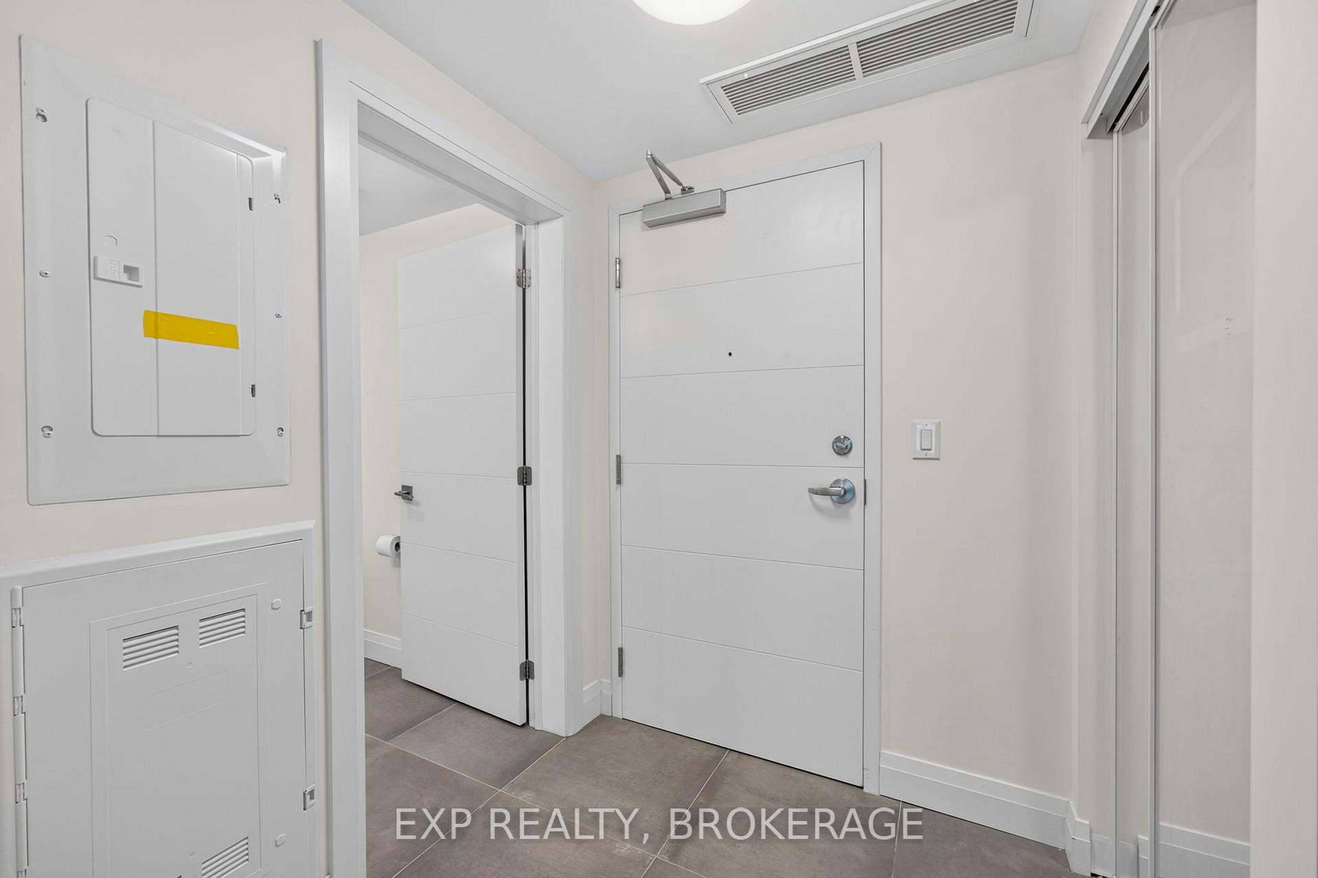 Photo 9 of Unit 326, 652 Princess Street, Kingston, Central City East — HOMEH