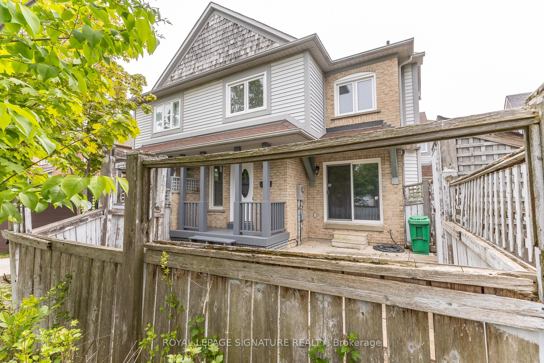 Photo 8 of 60 Blue Spruce Street, Brampton, Sandringham-Wellington — HOMEH