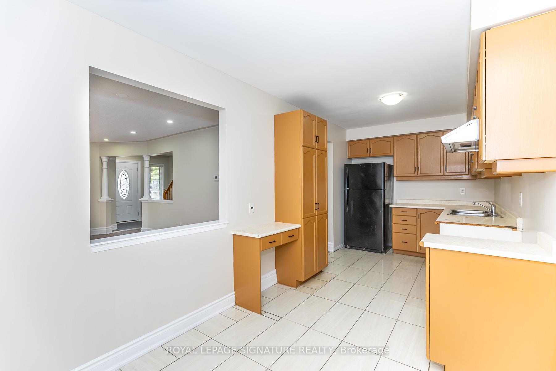 Photo 18 of 60 Blue Spruce Street, Brampton, Sandringham-Wellington — HOMEH
