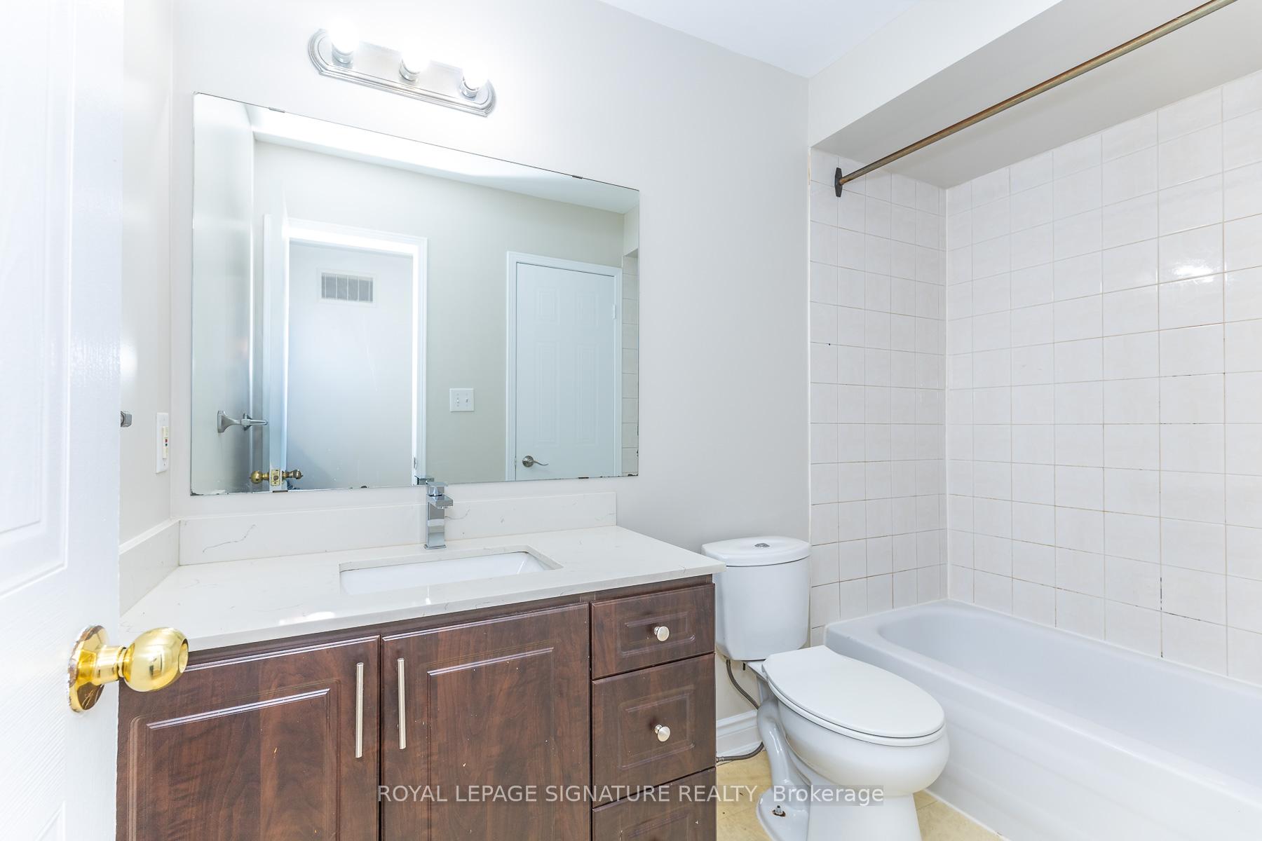 Photo 28 of 60 Blue Spruce Street, Brampton, Sandringham-Wellington — HOMEH